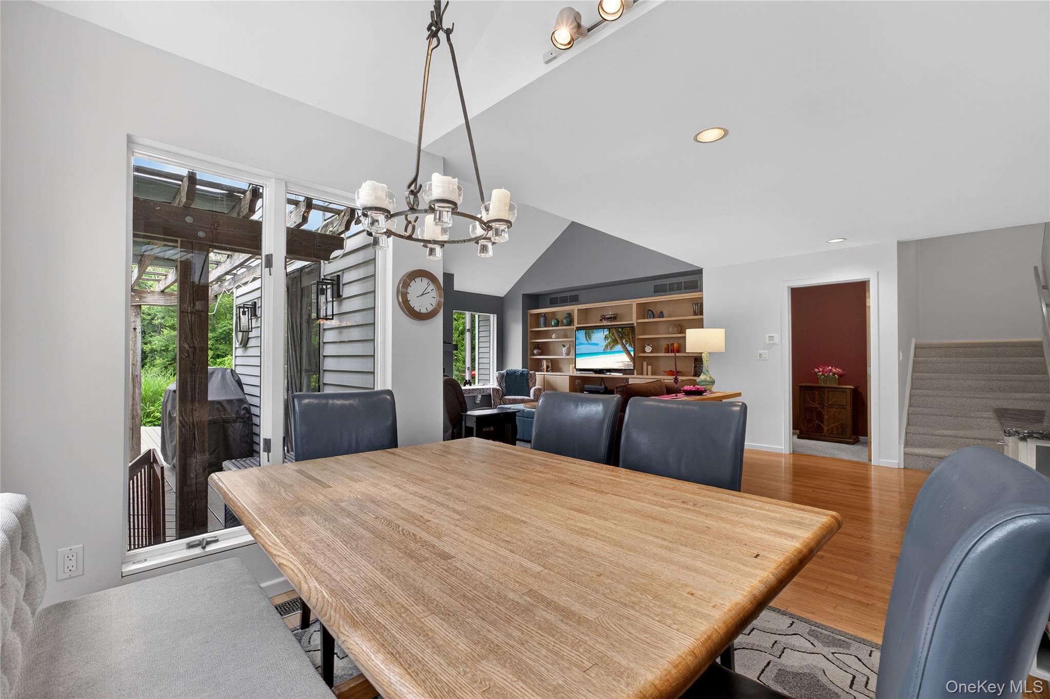 109 Sleight Plass Road, Poughkeepsie, NY 12603