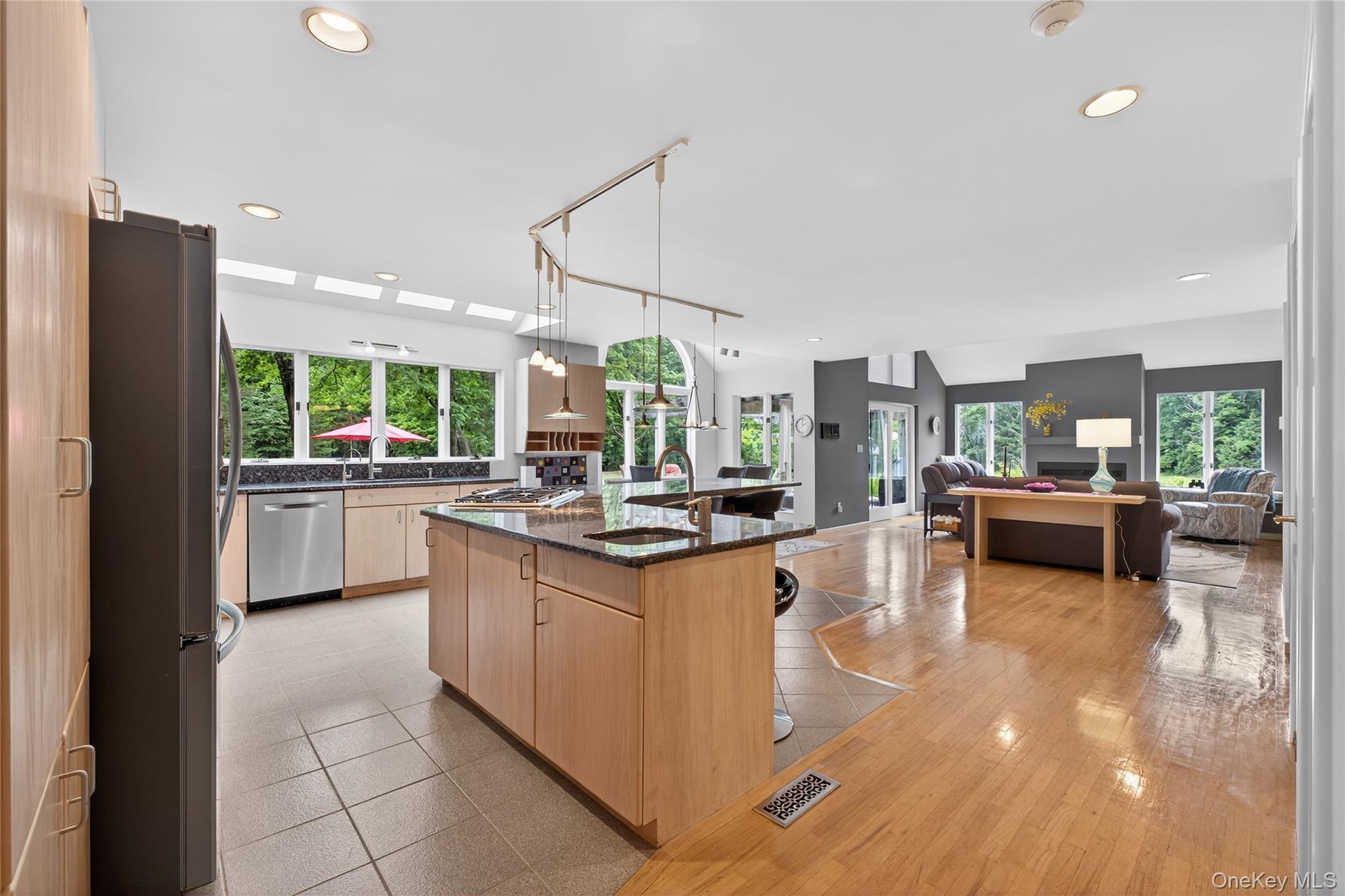 109 Sleight Plass Road, Poughkeepsie, NY 12603