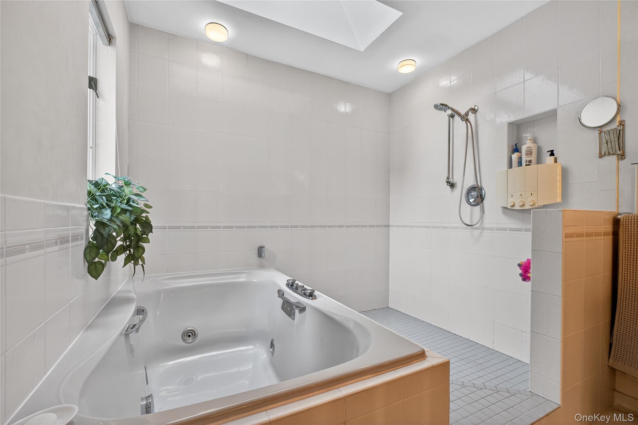 109 Sleight Plass Road, Poughkeepsie, NY 12603