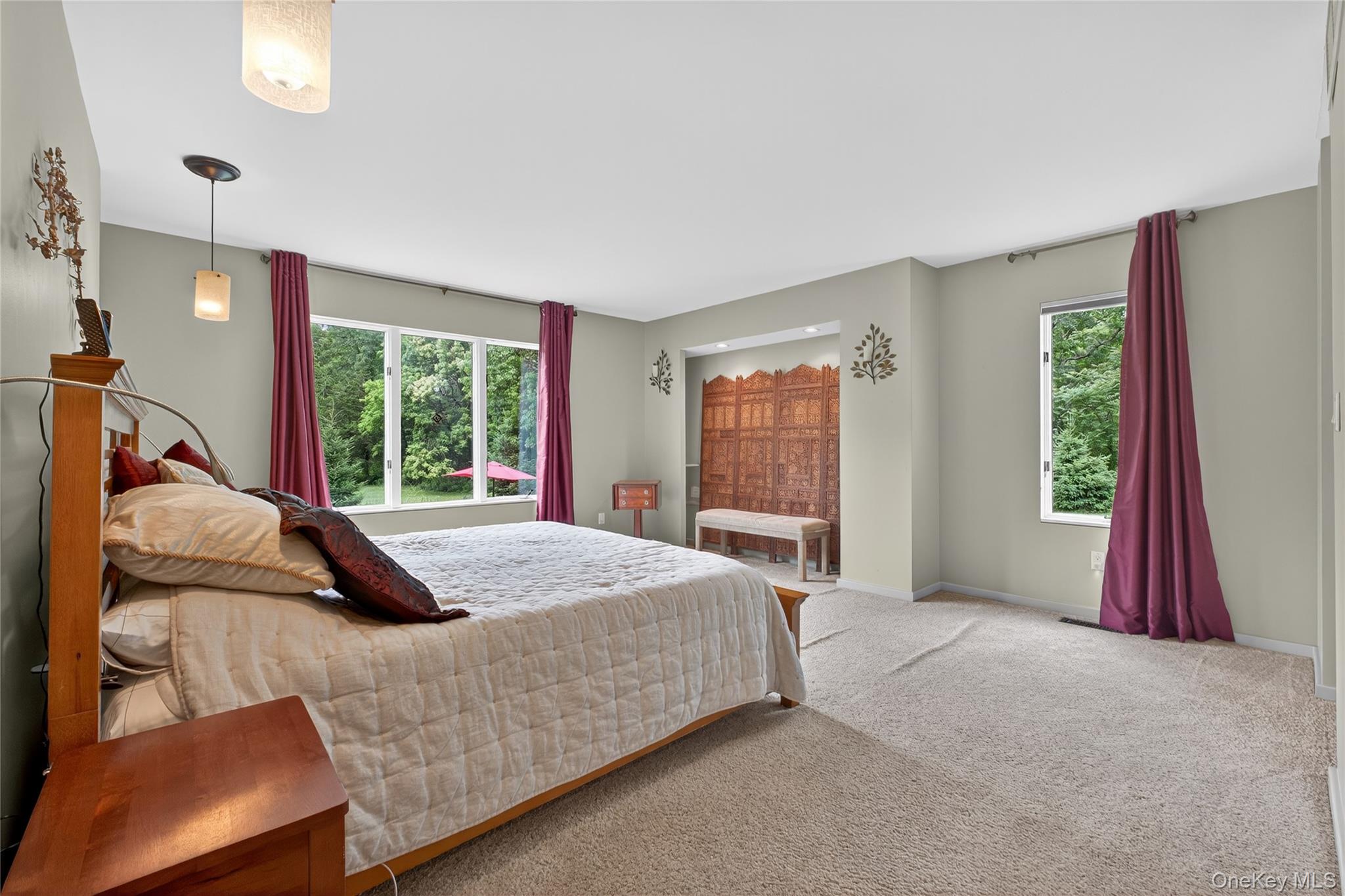 109 Sleight Plass Road, Poughkeepsie, NY 12603