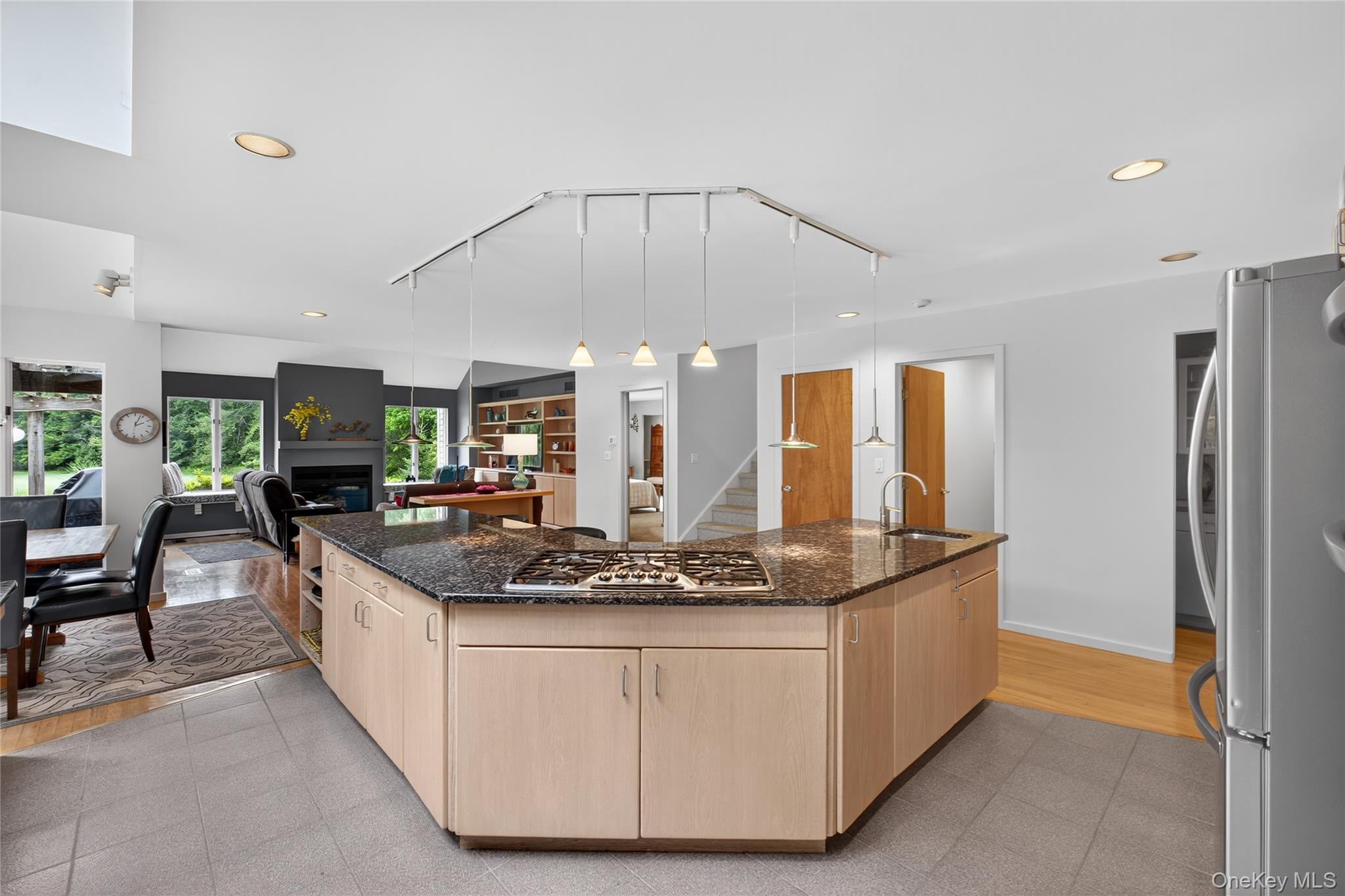 109 Sleight Plass Road, Poughkeepsie, NY 12603