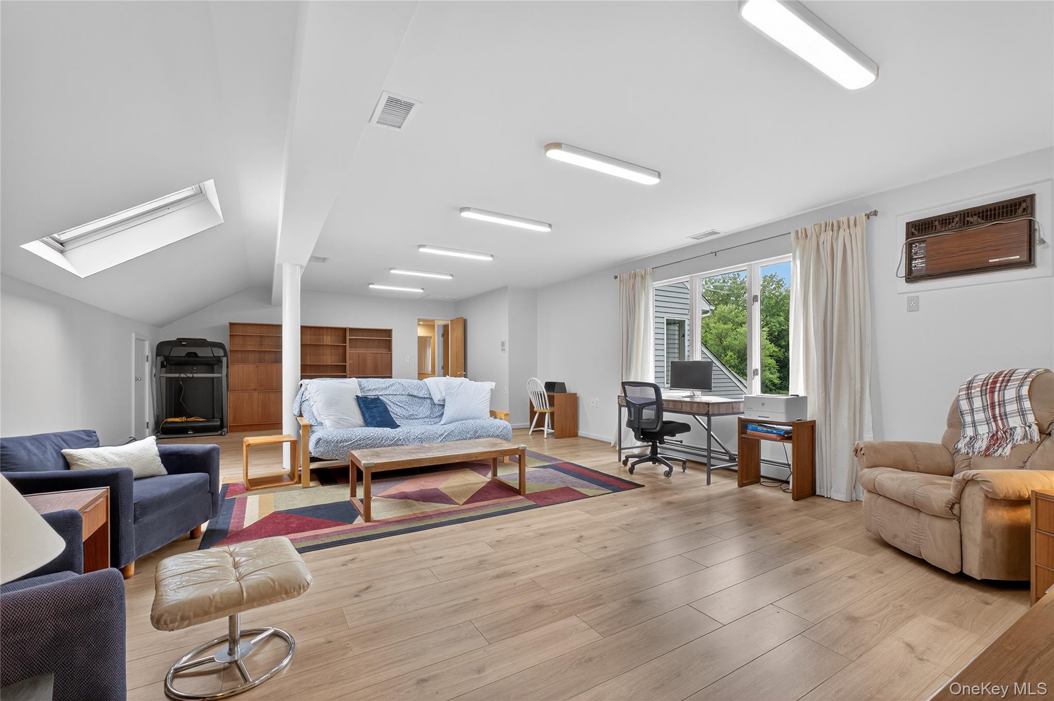 109 Sleight Plass Road, Poughkeepsie, NY 12603