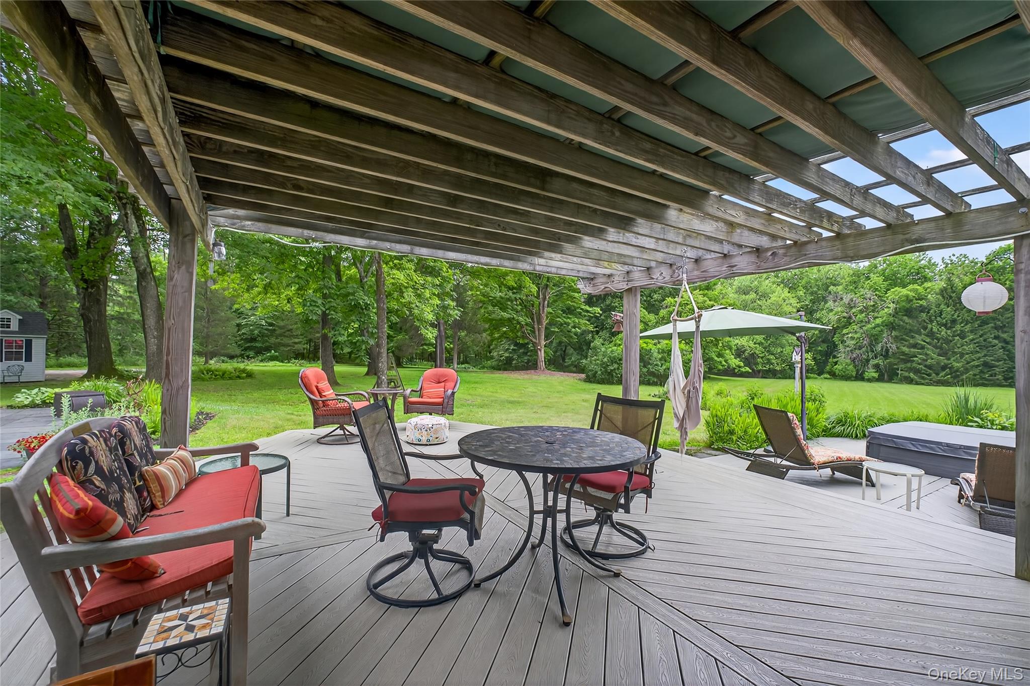 109 Sleight Plass Road, Poughkeepsie, NY 12603