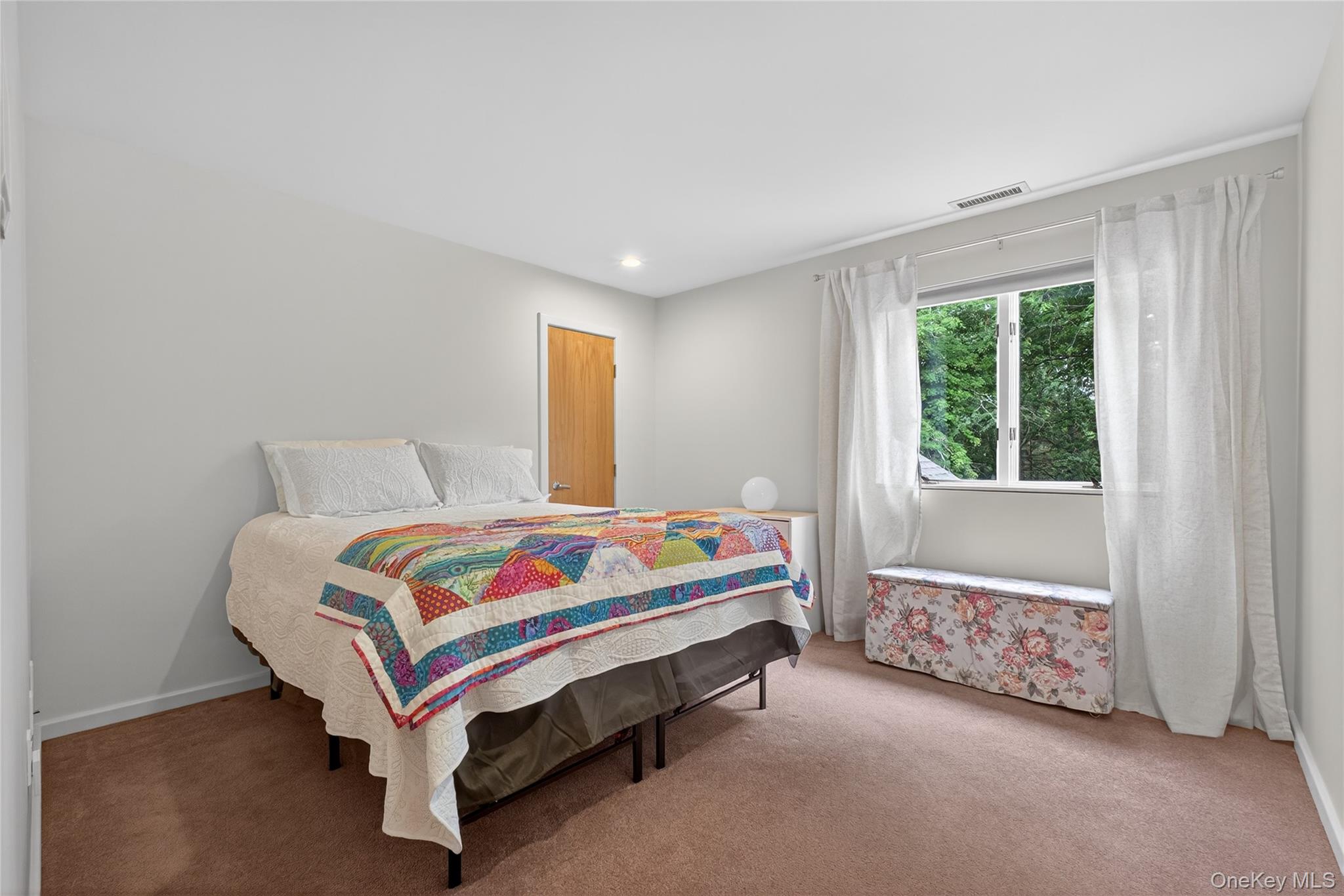 109 Sleight Plass Road, Poughkeepsie, NY 12603