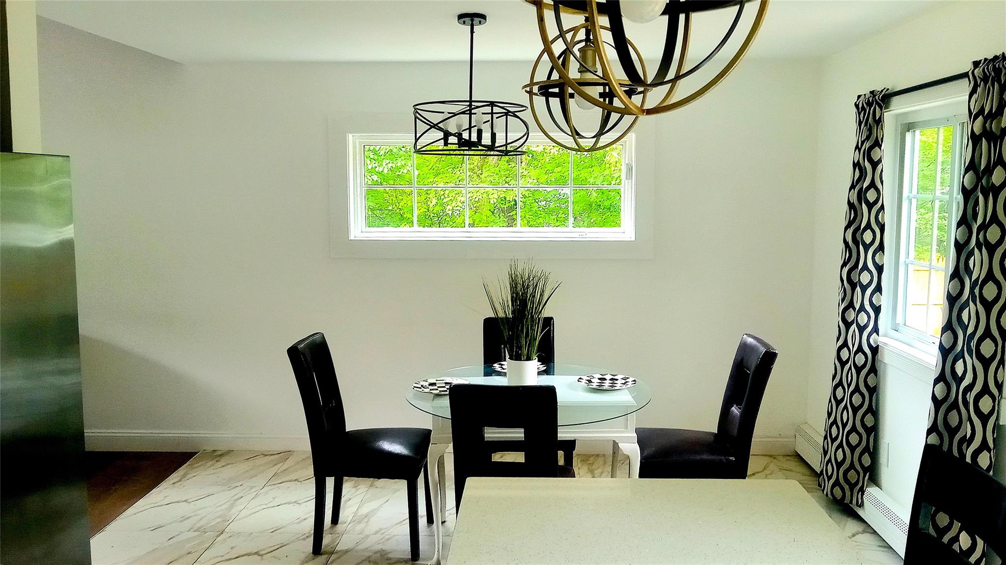 34 Park Lane, Medford, NY 11763