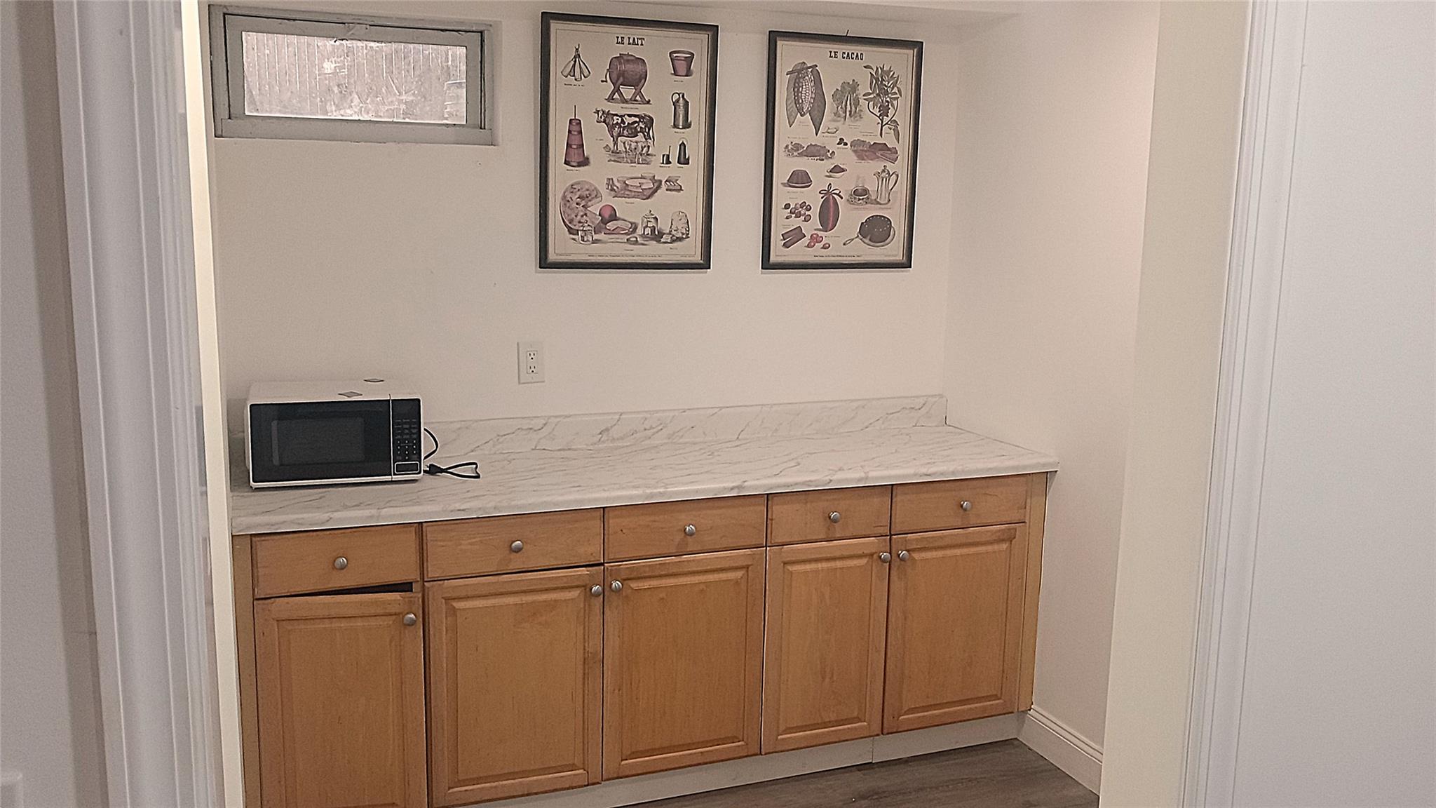 34 Park Lane, Medford, NY 11763