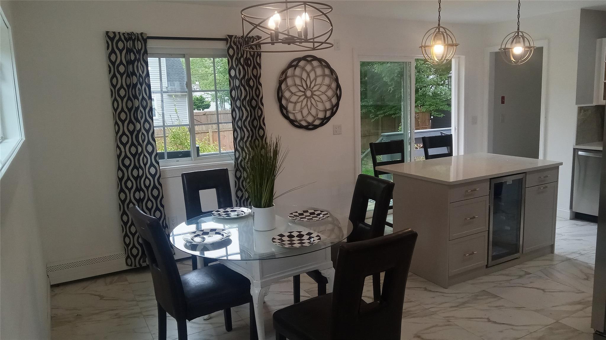 34 Park Lane, Medford, NY 11763