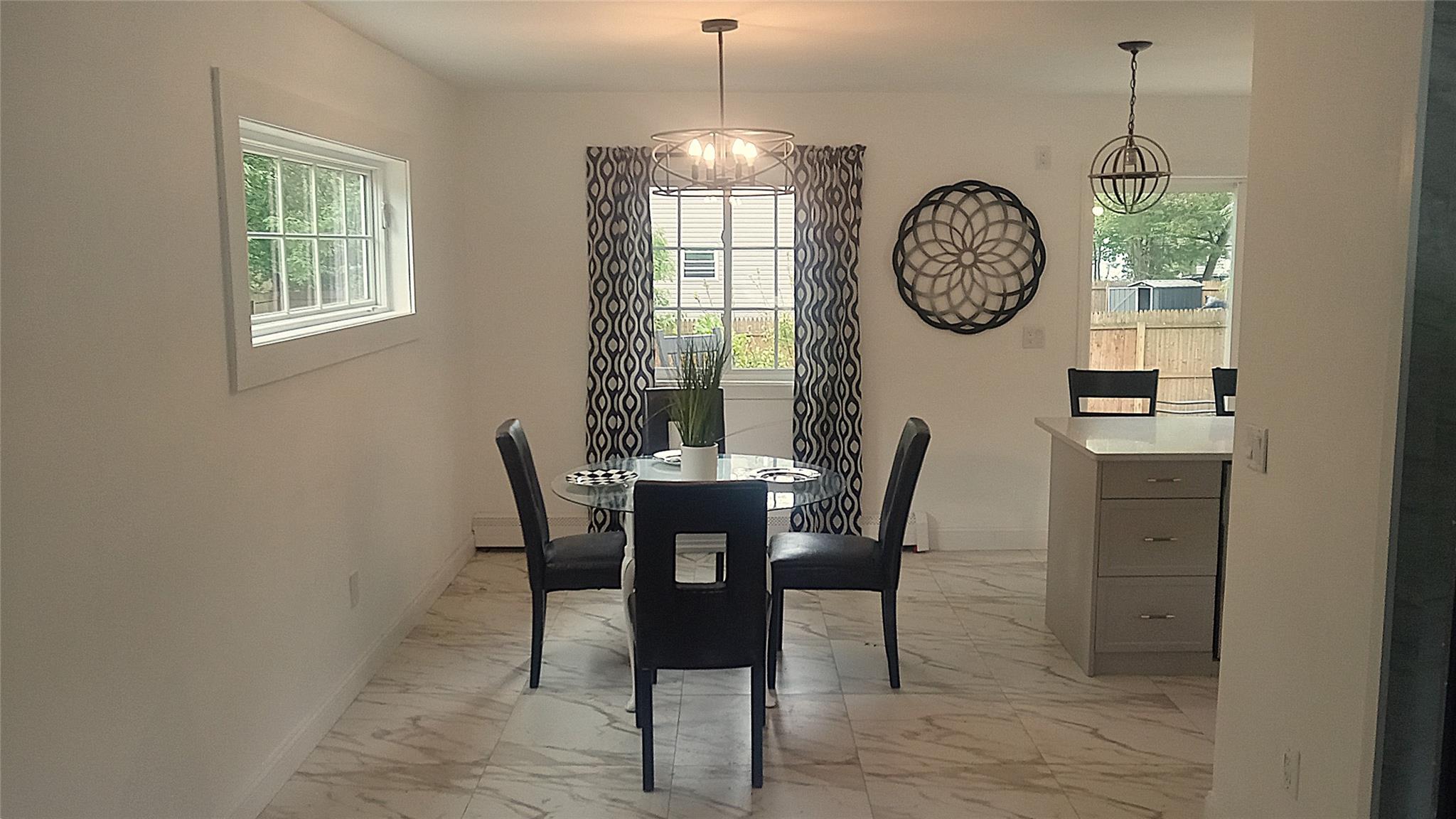 34 Park Lane, Medford, NY 11763