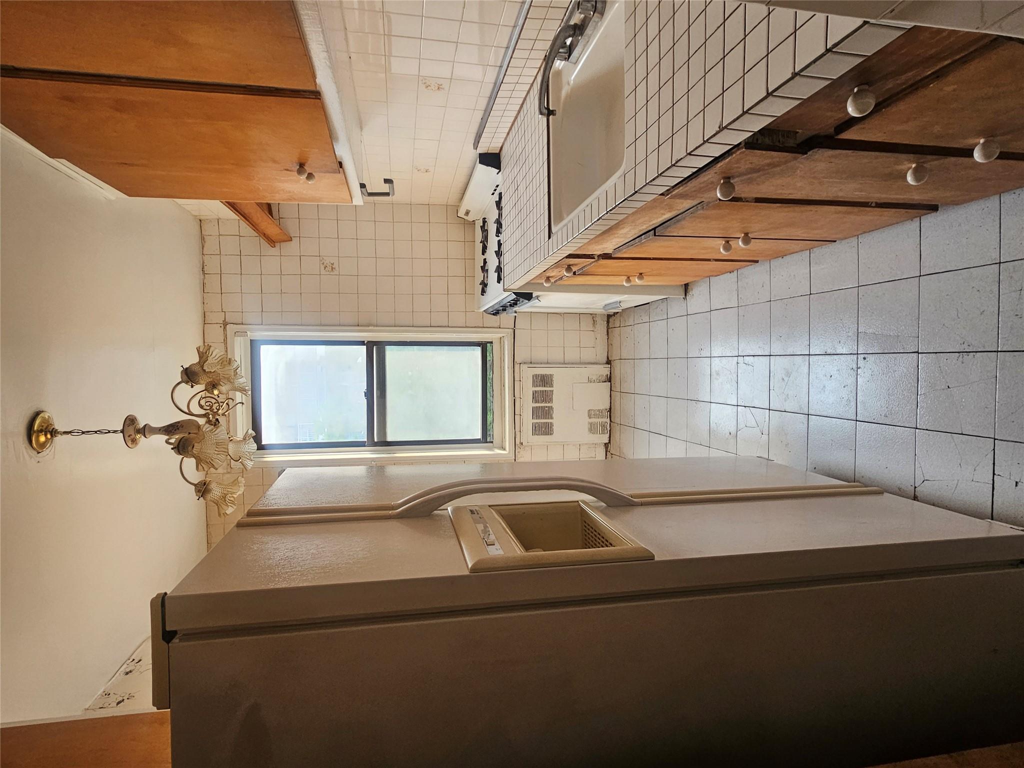 63-09 108 Street # 5L, Forest Hills, NY 11375