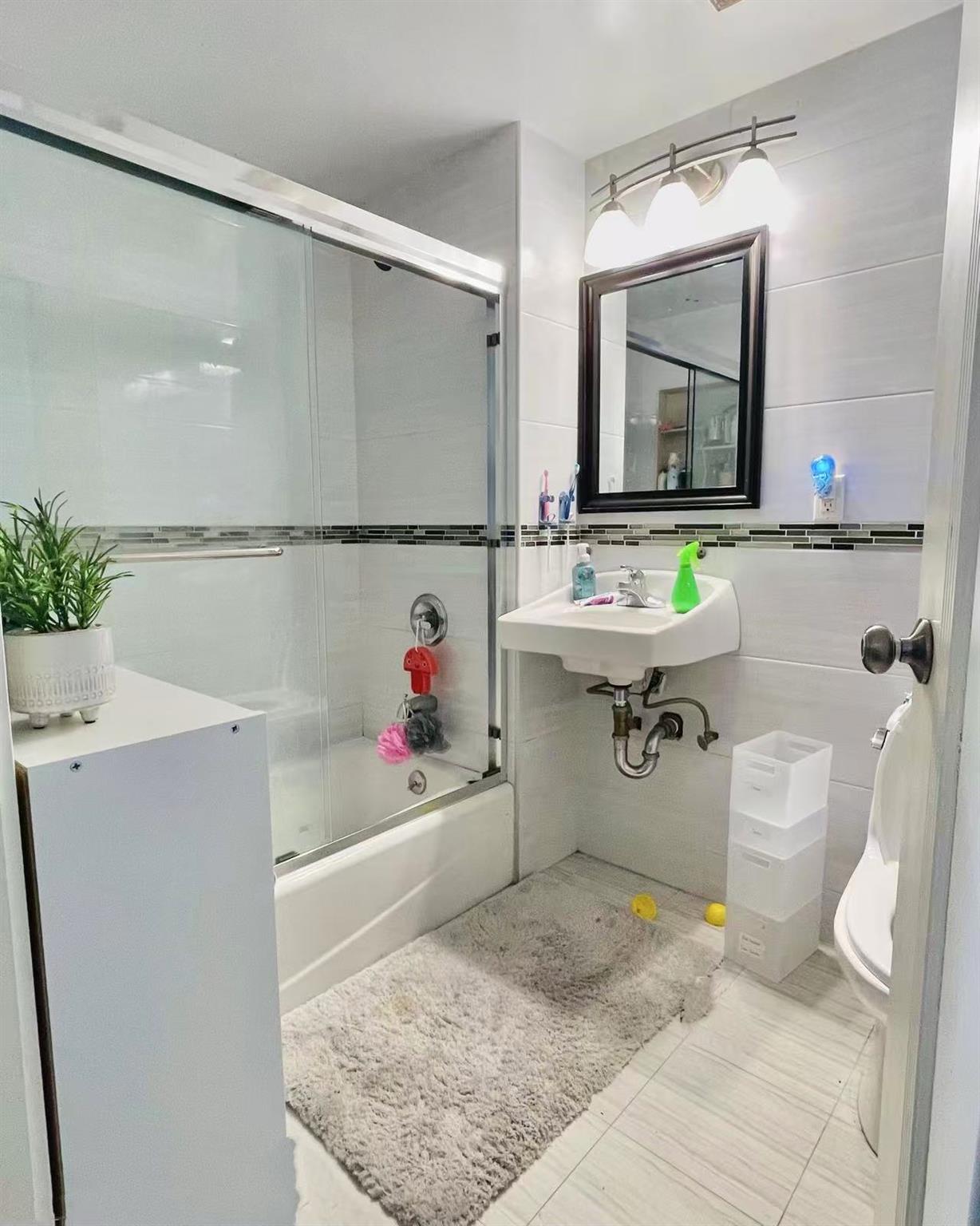 11516 14th Avenue, College Point, NY 11356