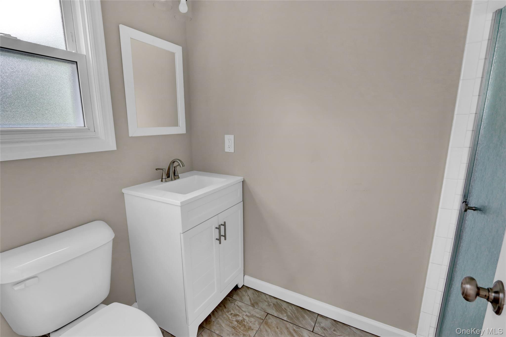 31 Teller Avenue, Coram, NY 11727