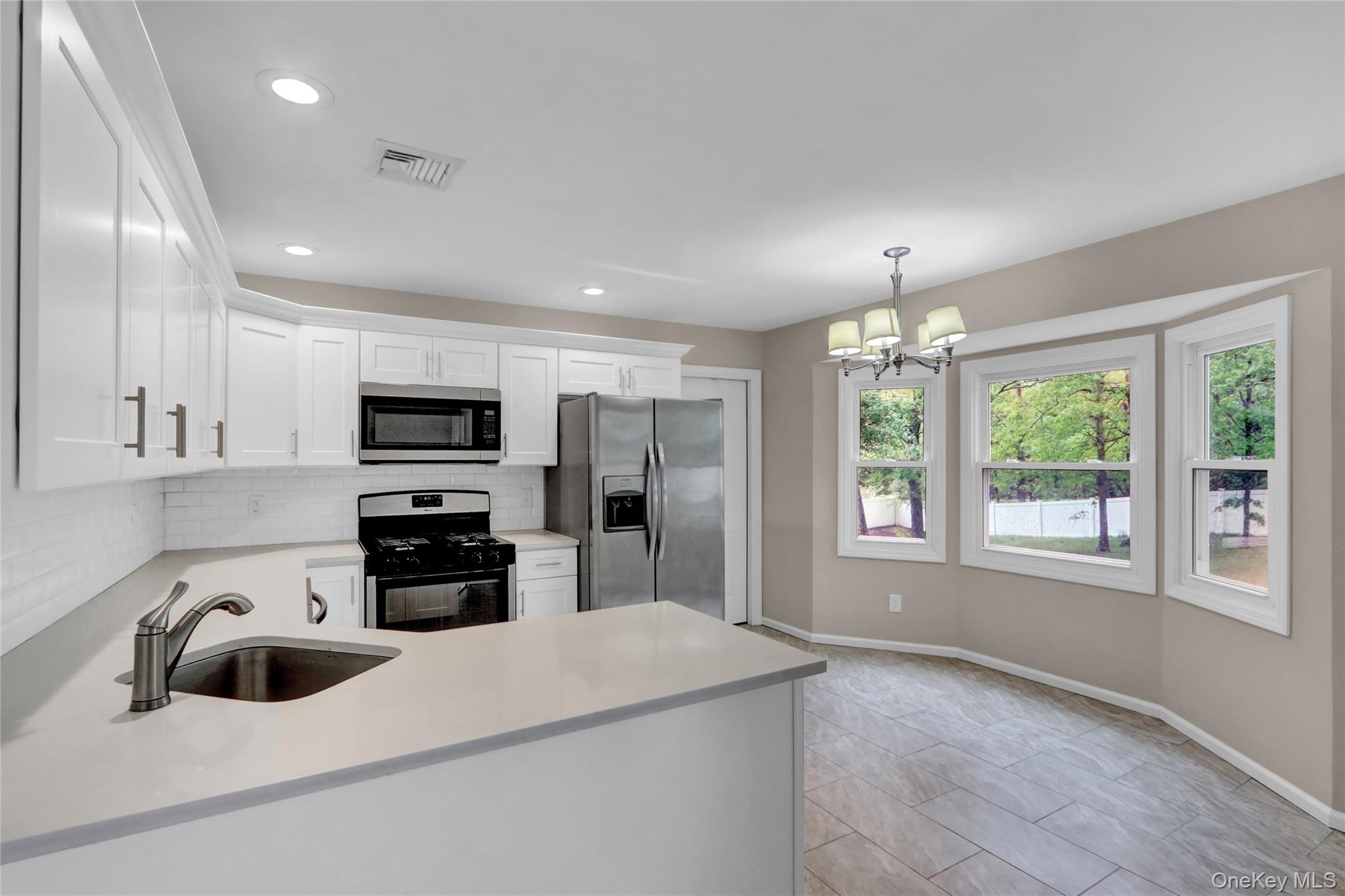 31 Teller Avenue, Coram, NY 11727