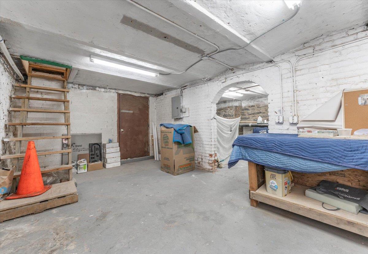 279 Pleasant Avenue # North Commercial, New York (Manhattan), NY 10029