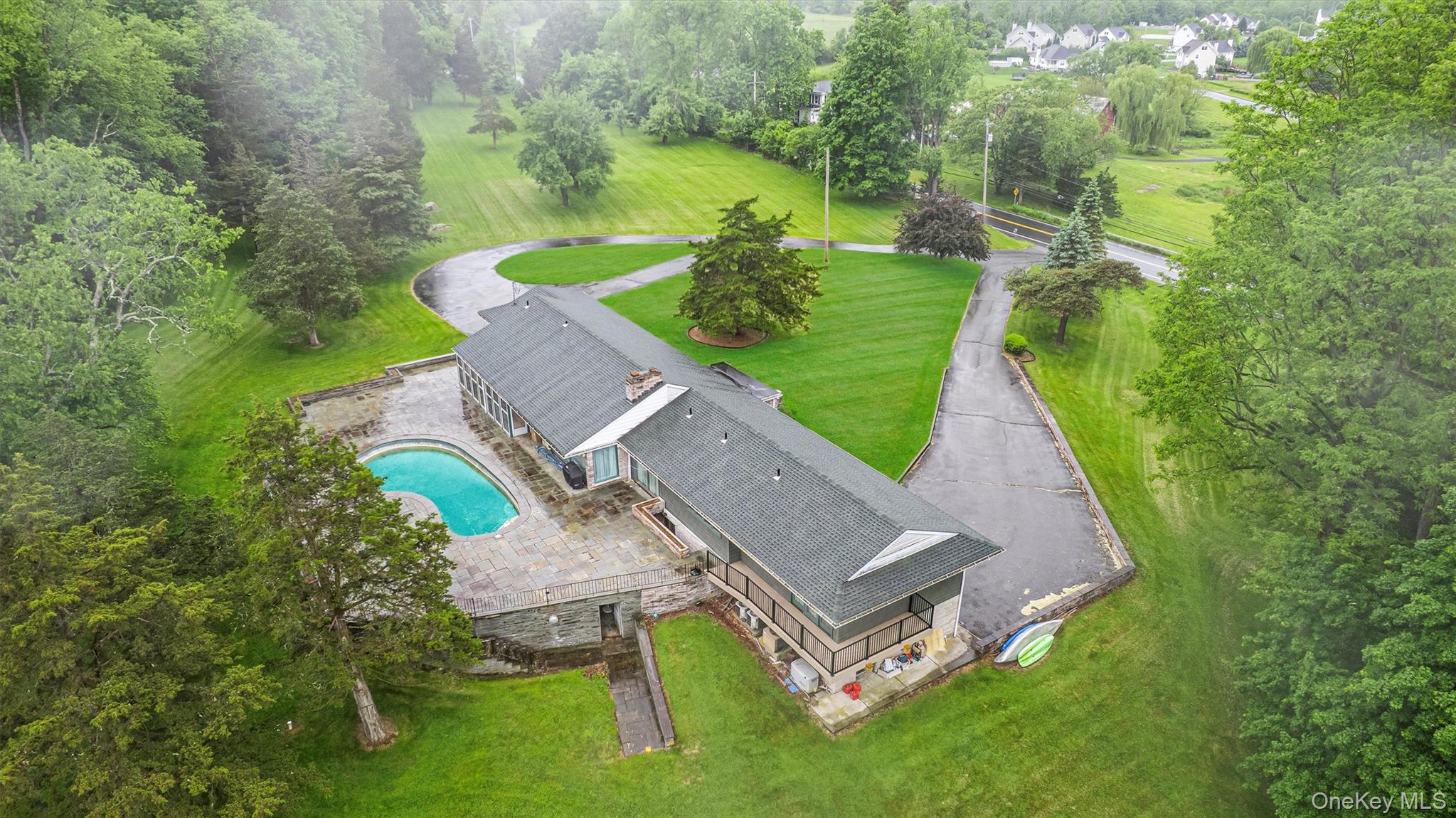 736 State Route 94 N, Warwick, NY 10990