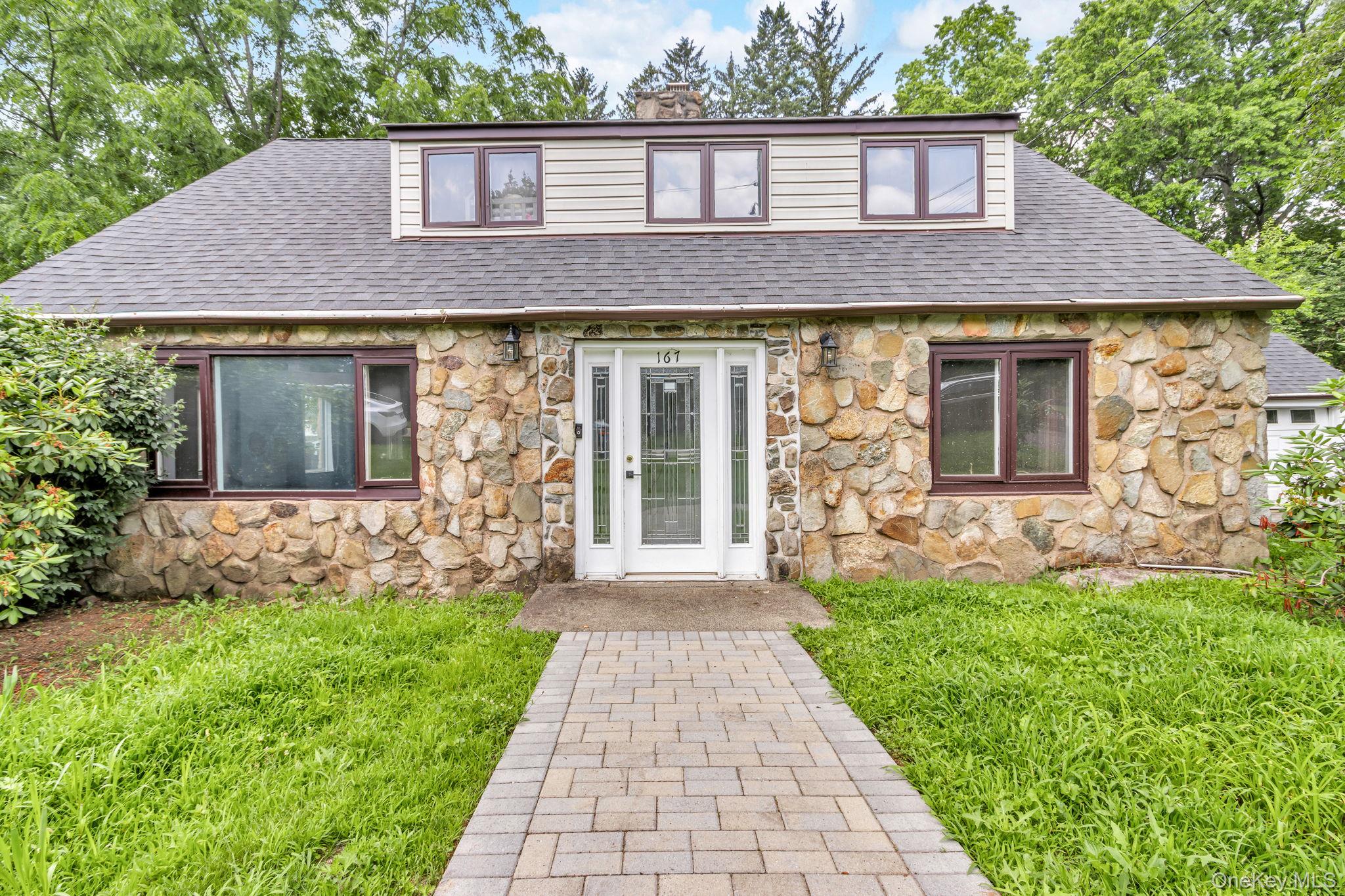 167 Grandview Avenue, Nanuet, NY 10954