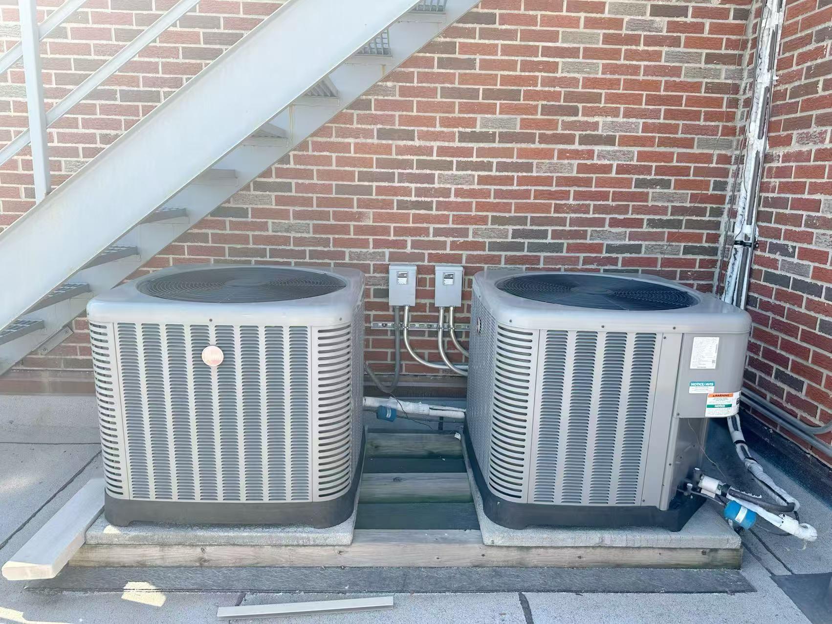 25-34 Steinway Street, Long Island City, NY 11103