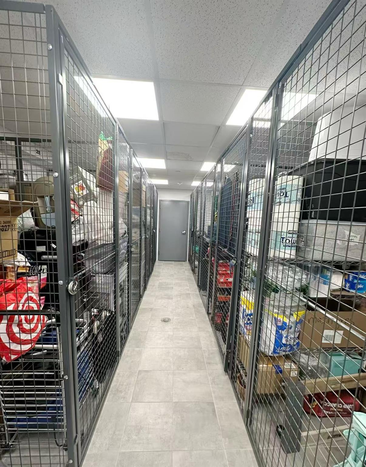 25-34 Steinway Street, Long Island City, NY 11103