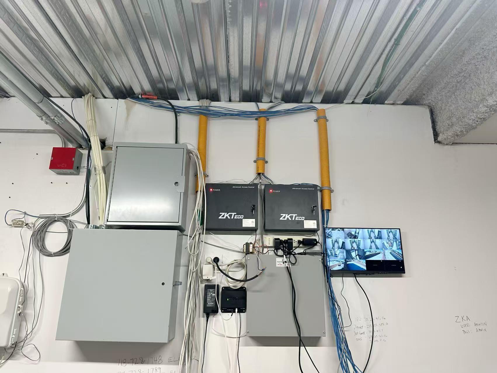 25-34 Steinway Street, Long Island City, NY 11103