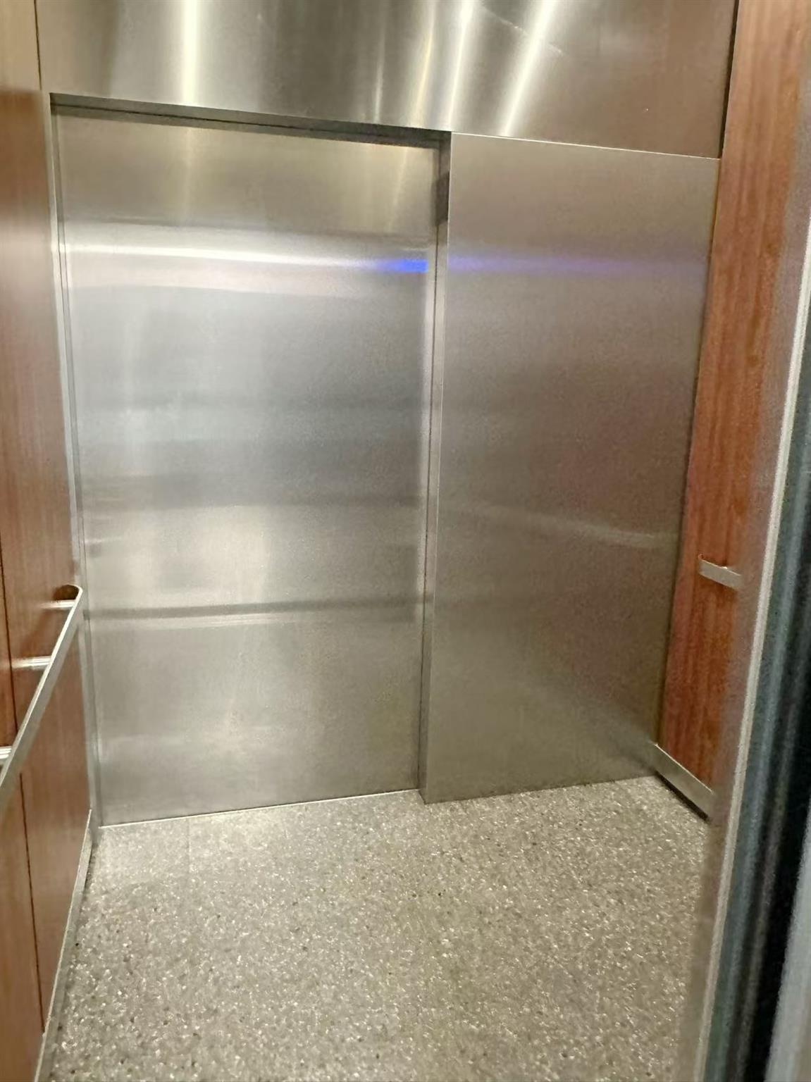 25-34 Steinway Street, Long Island City, NY 11103