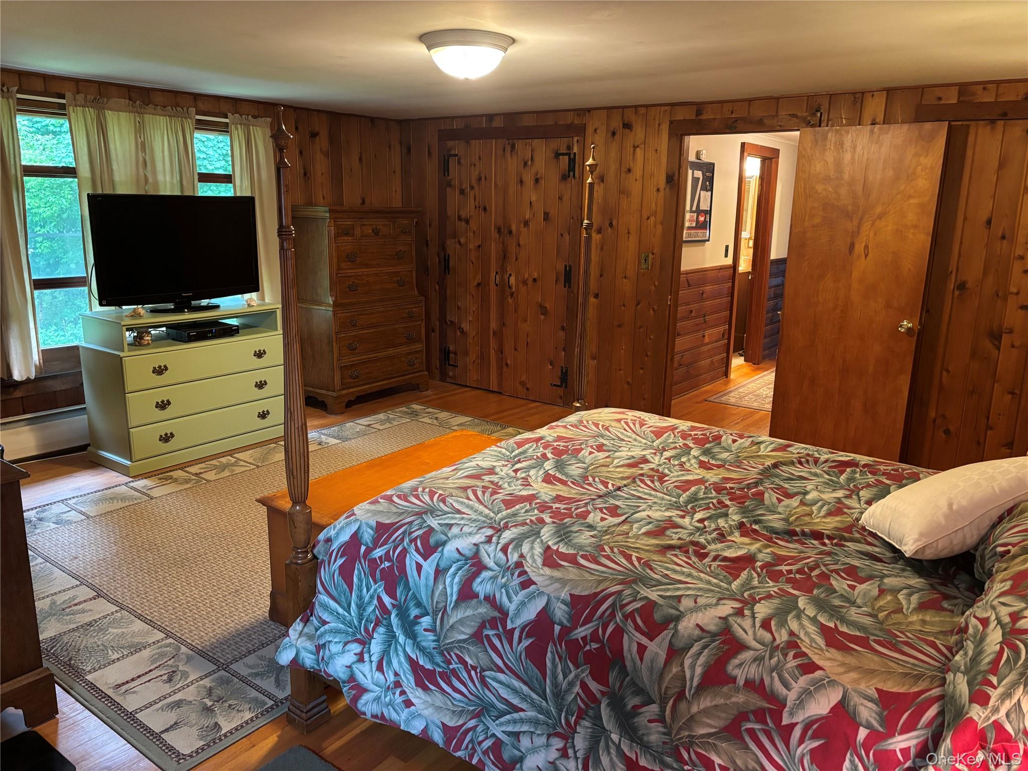 15 Orchard Road, Poughkeepsie, NY 12603