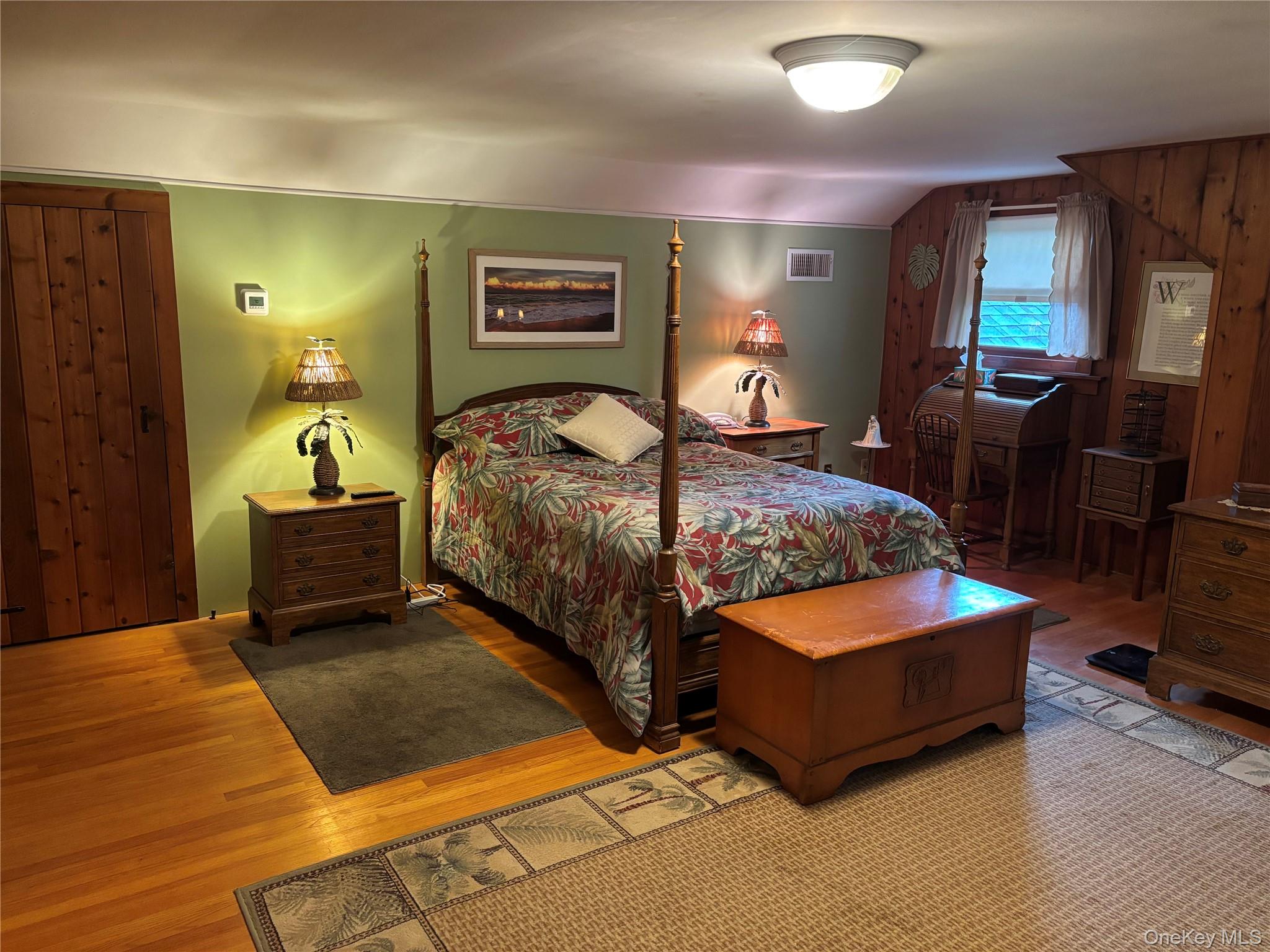 15 Orchard Road, Poughkeepsie, NY 12603