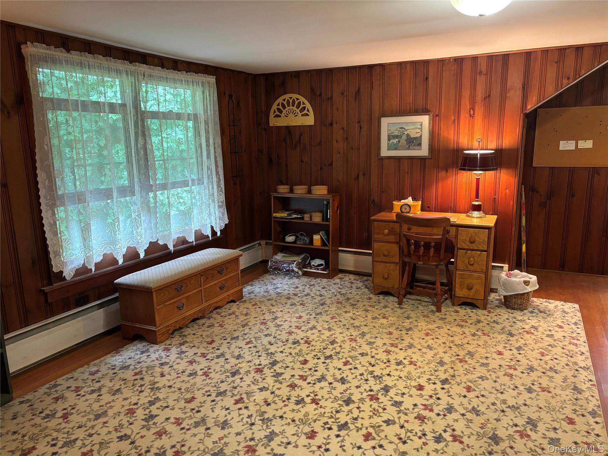 15 Orchard Road, Poughkeepsie, NY 12603