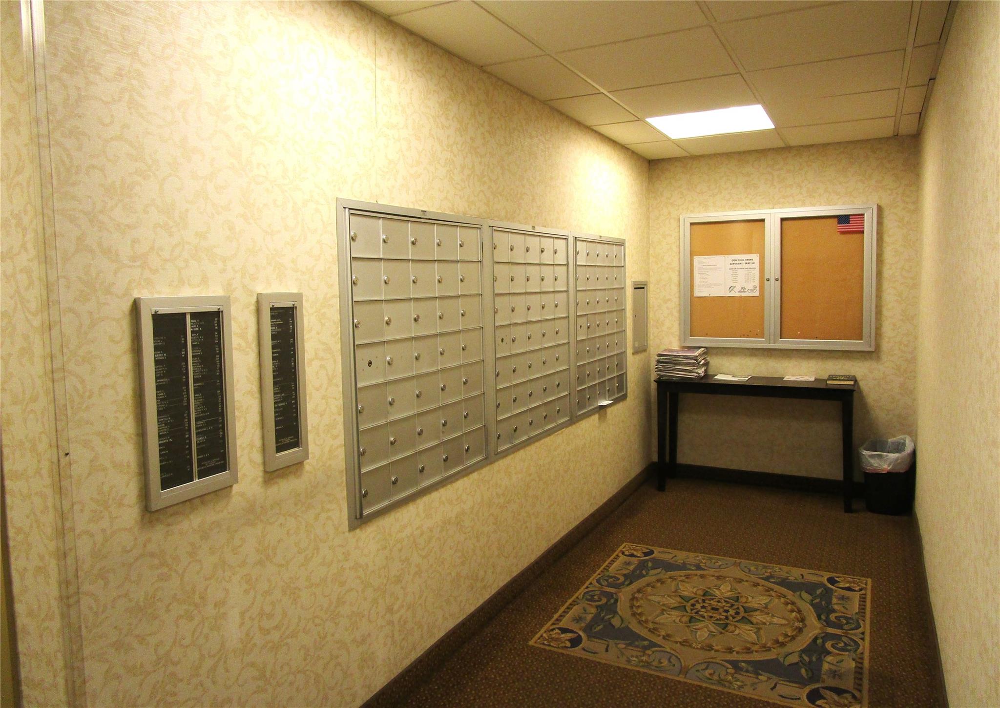 20 Daley Place # 127, Lynbrook, NY 11563