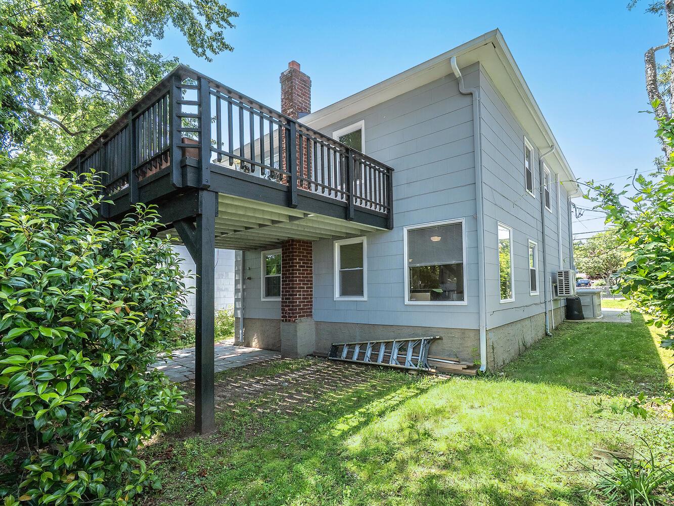 14 Marwood Road S, Port Washington, NY 11050