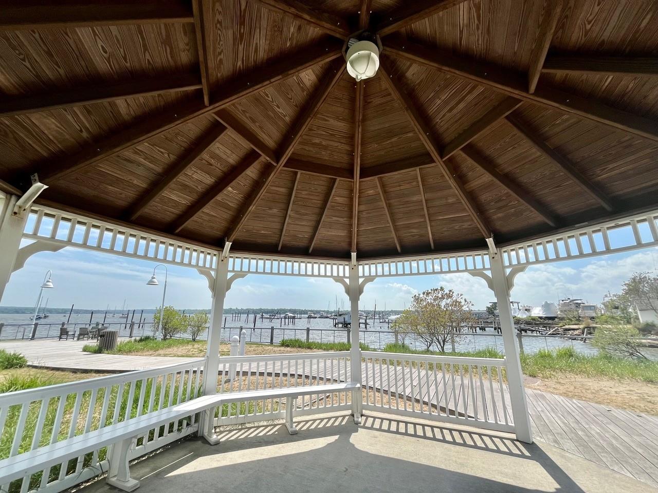 14 Marwood Road S, Port Washington, NY 11050