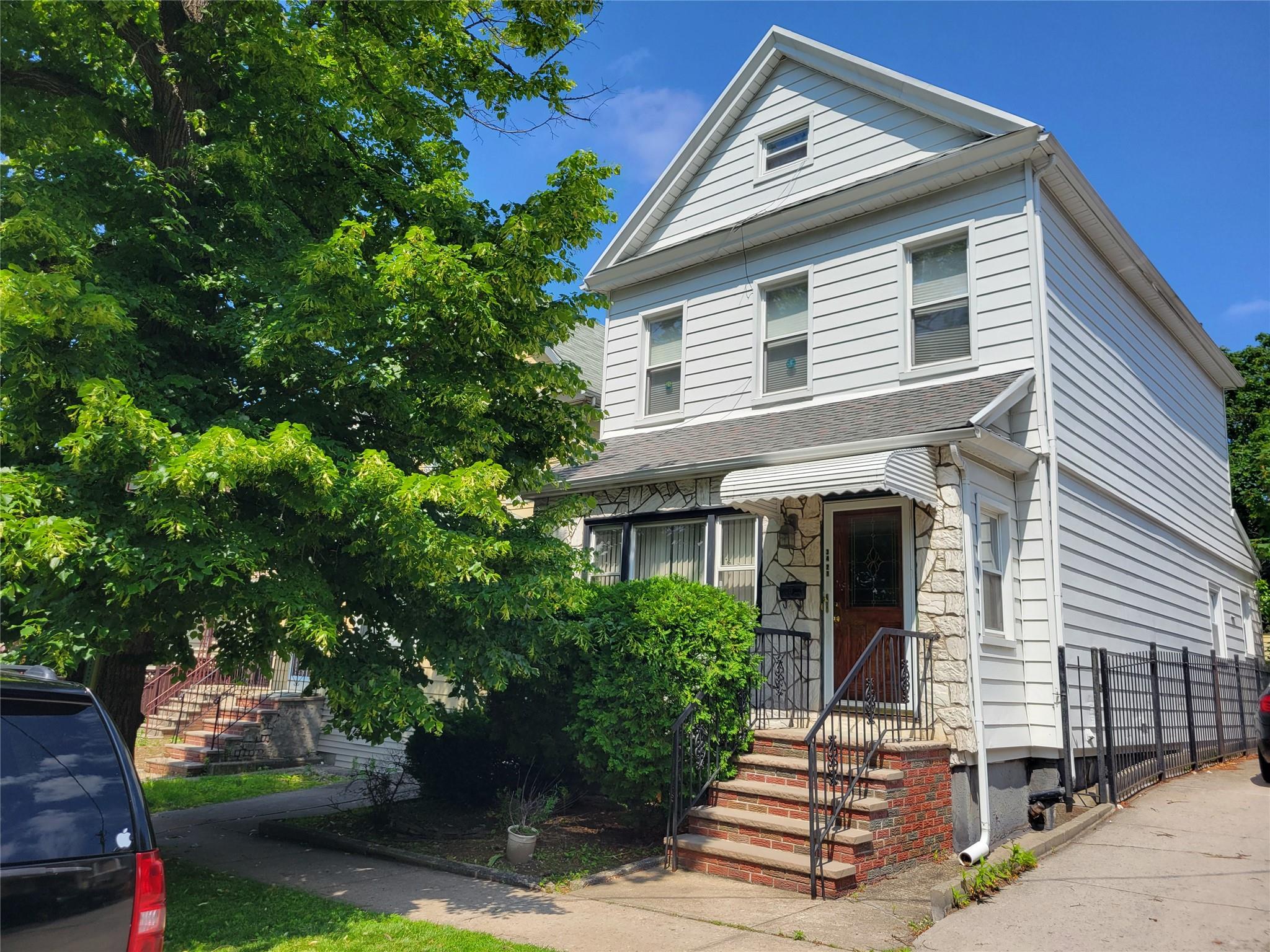 34-21 148 Street, Flushing, NY 11354