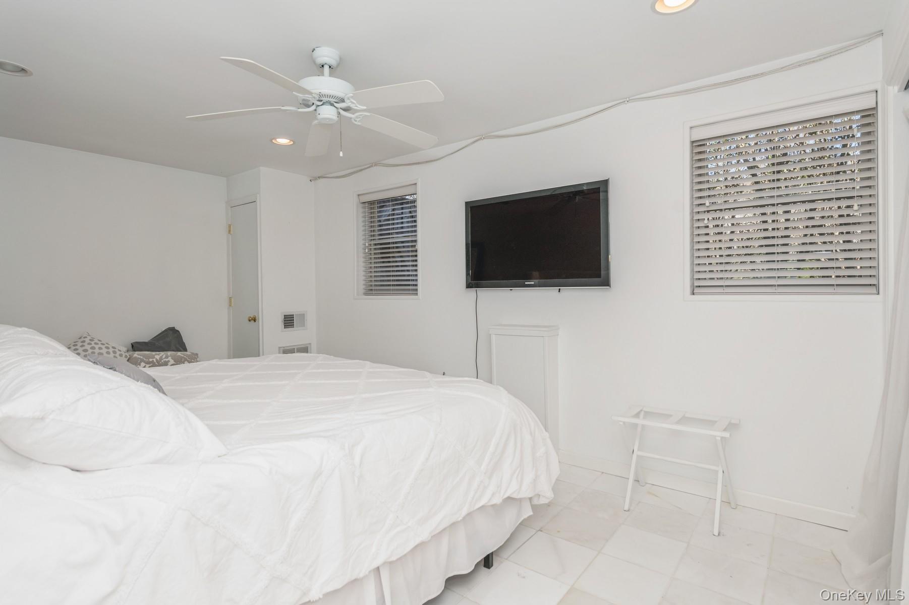 33 Hoppin Avenue, Montauk, NY 11954