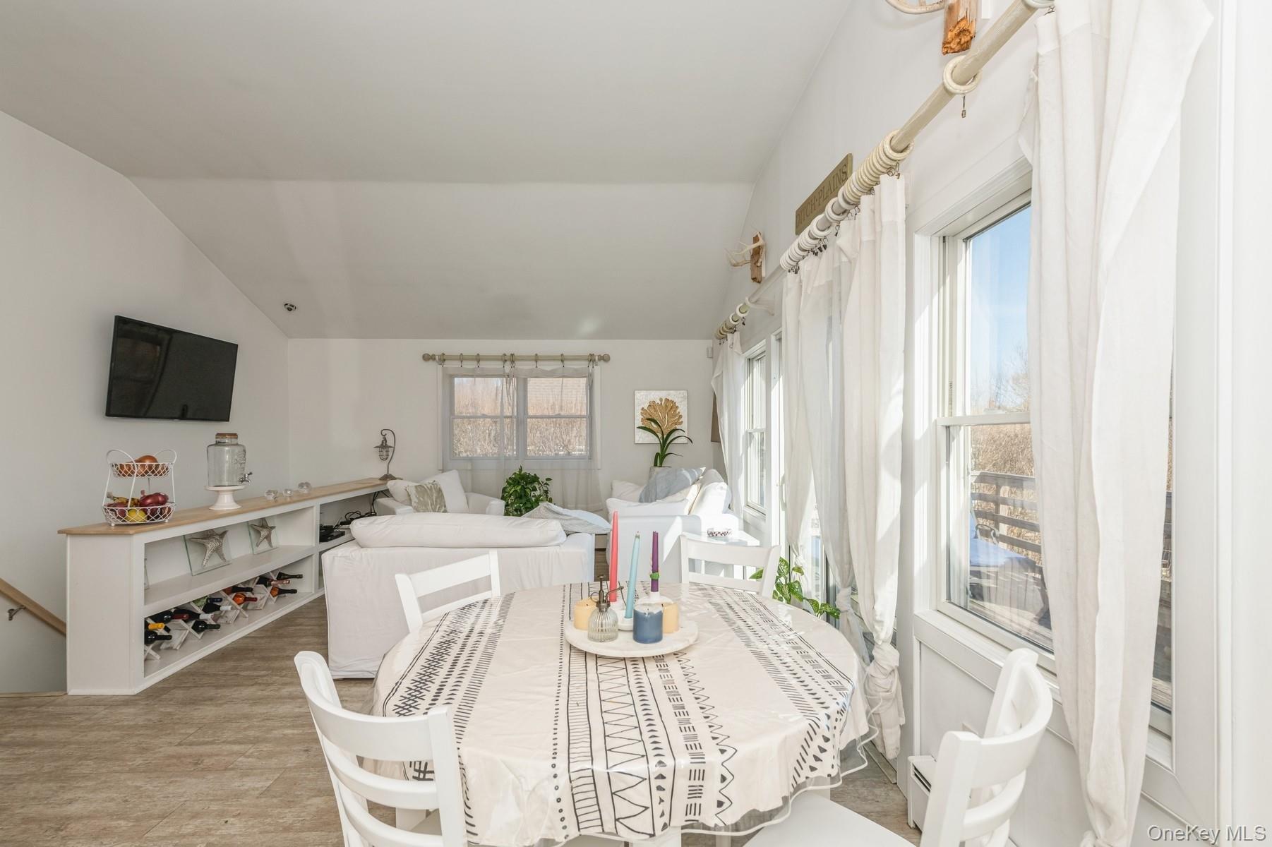 33 Hoppin Avenue, Montauk, NY 11954