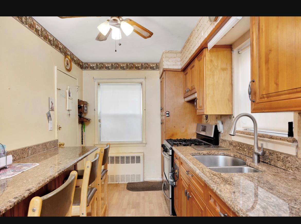 7510 Juniper Boulevard S, Middle Village, NY 11379