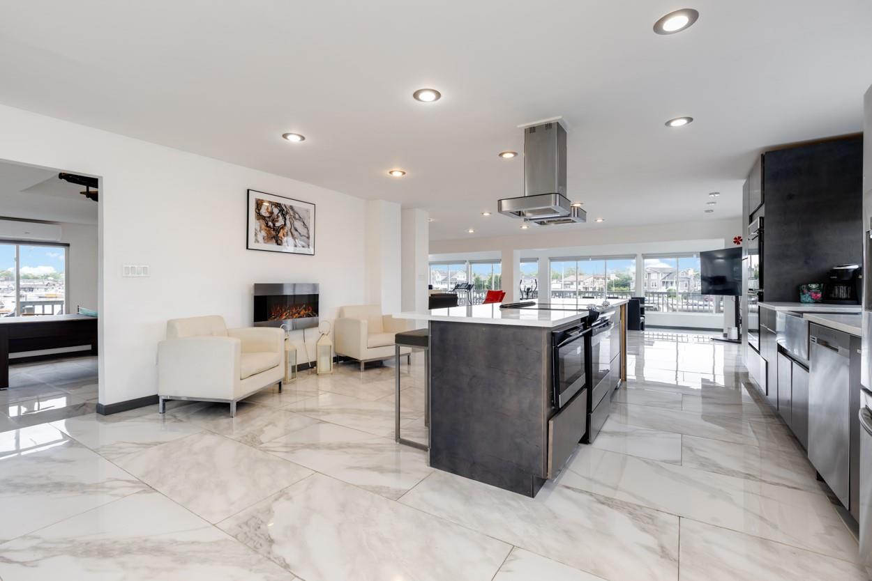 200 Clocks Boulevard, Massapequa, NY 11758