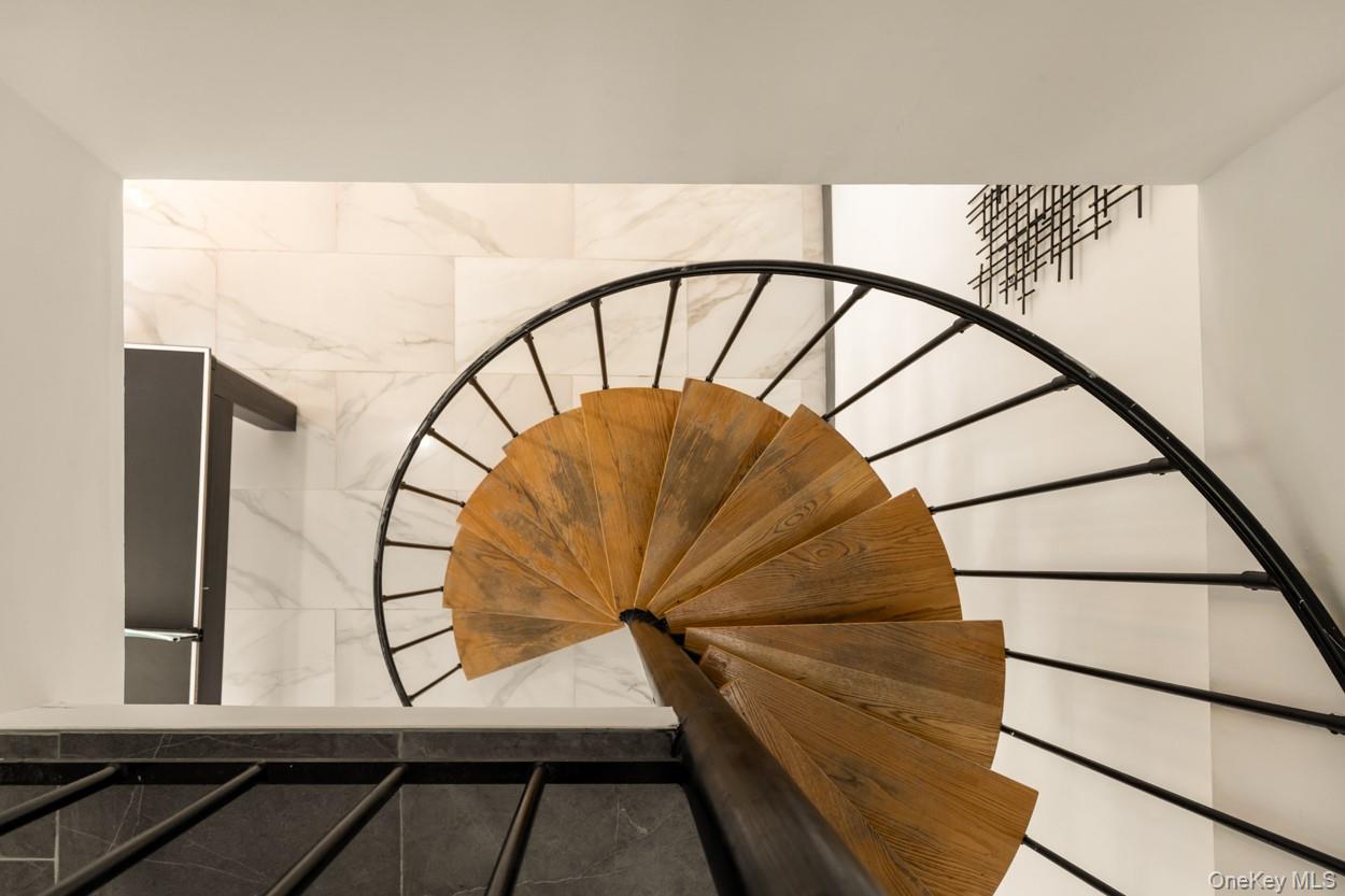 200 Clocks Boulevard, Massapequa, NY 11758