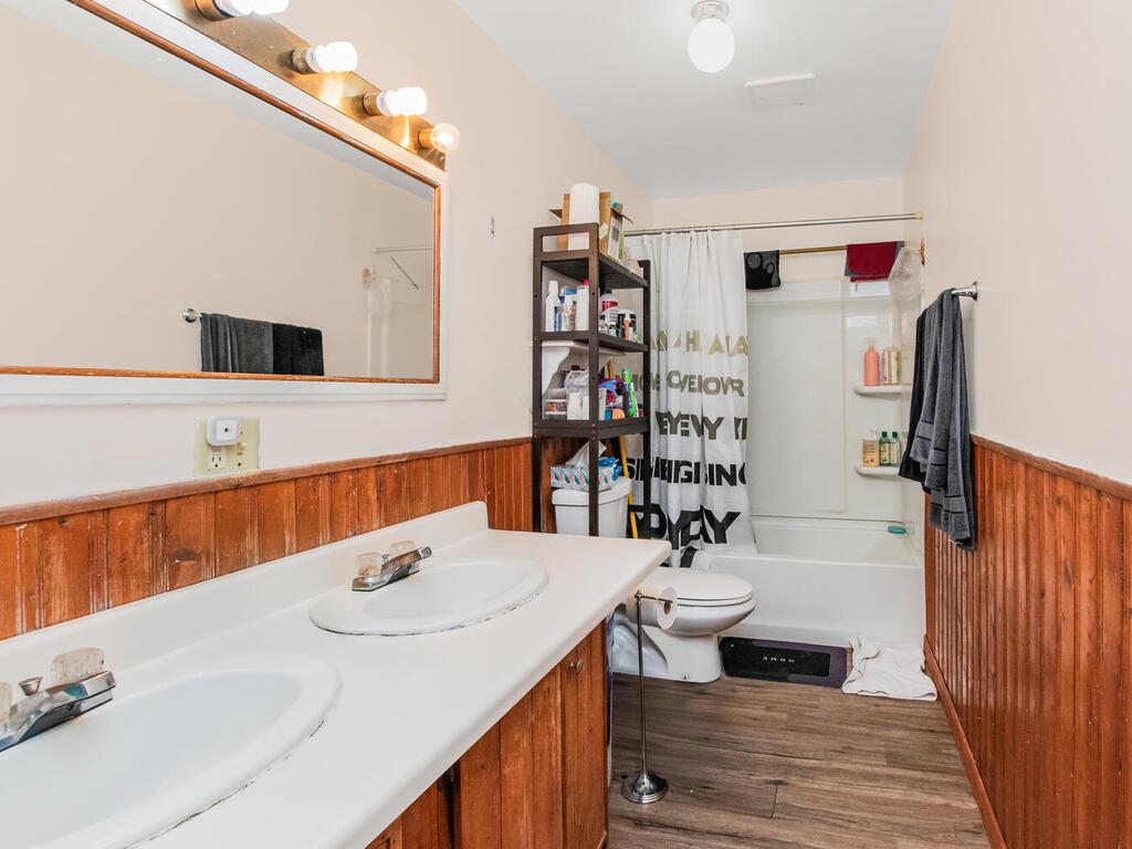 2 Rivervale Road, Middletown, NY 10940