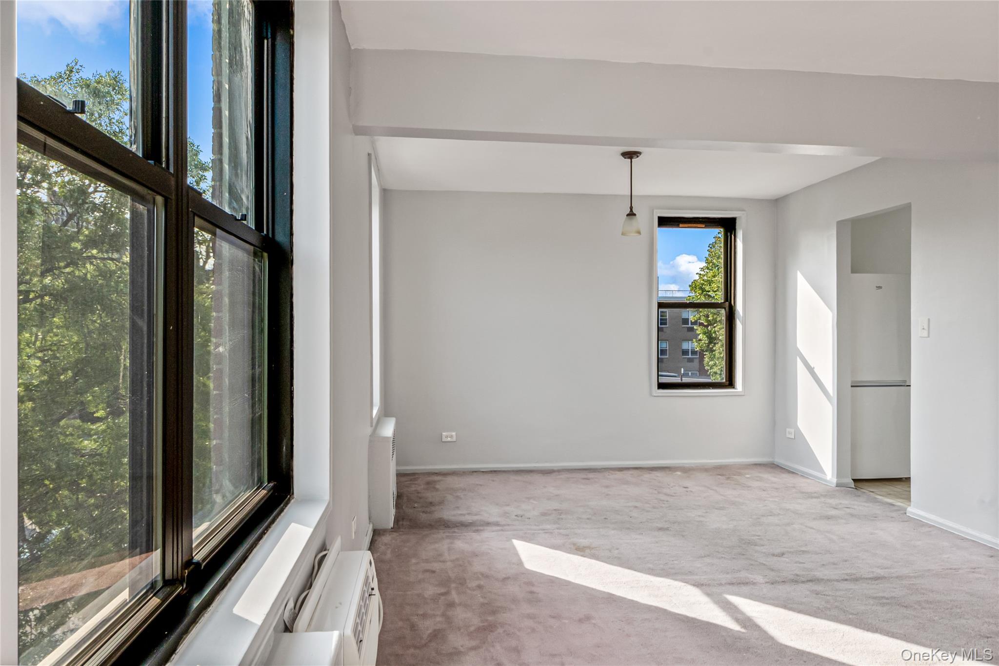 140-15 Holly Avenue # 4E, Flushing, NY 11355