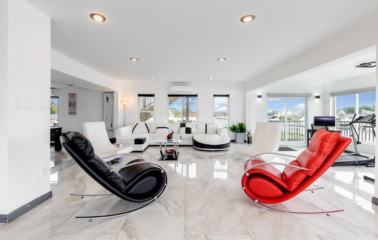 200 Lot A Clocks Boulevard, Massapequa, NY 11758