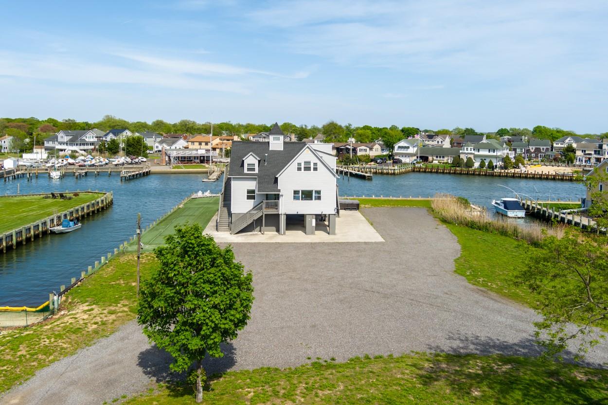 200 Lot B Clocks Boulevard, Massapequa, NY 11758