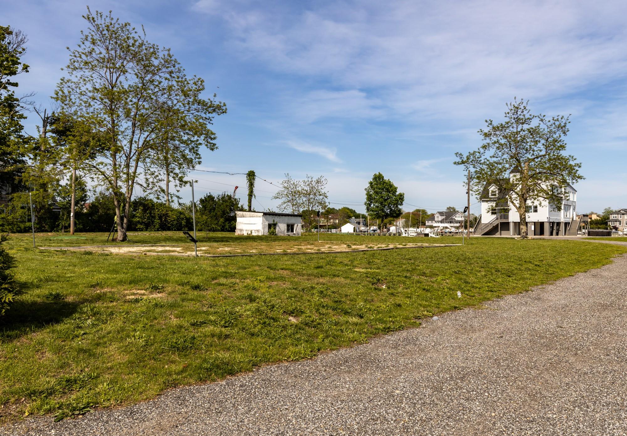 200 Lot B Clocks Boulevard, Massapequa, NY 11758