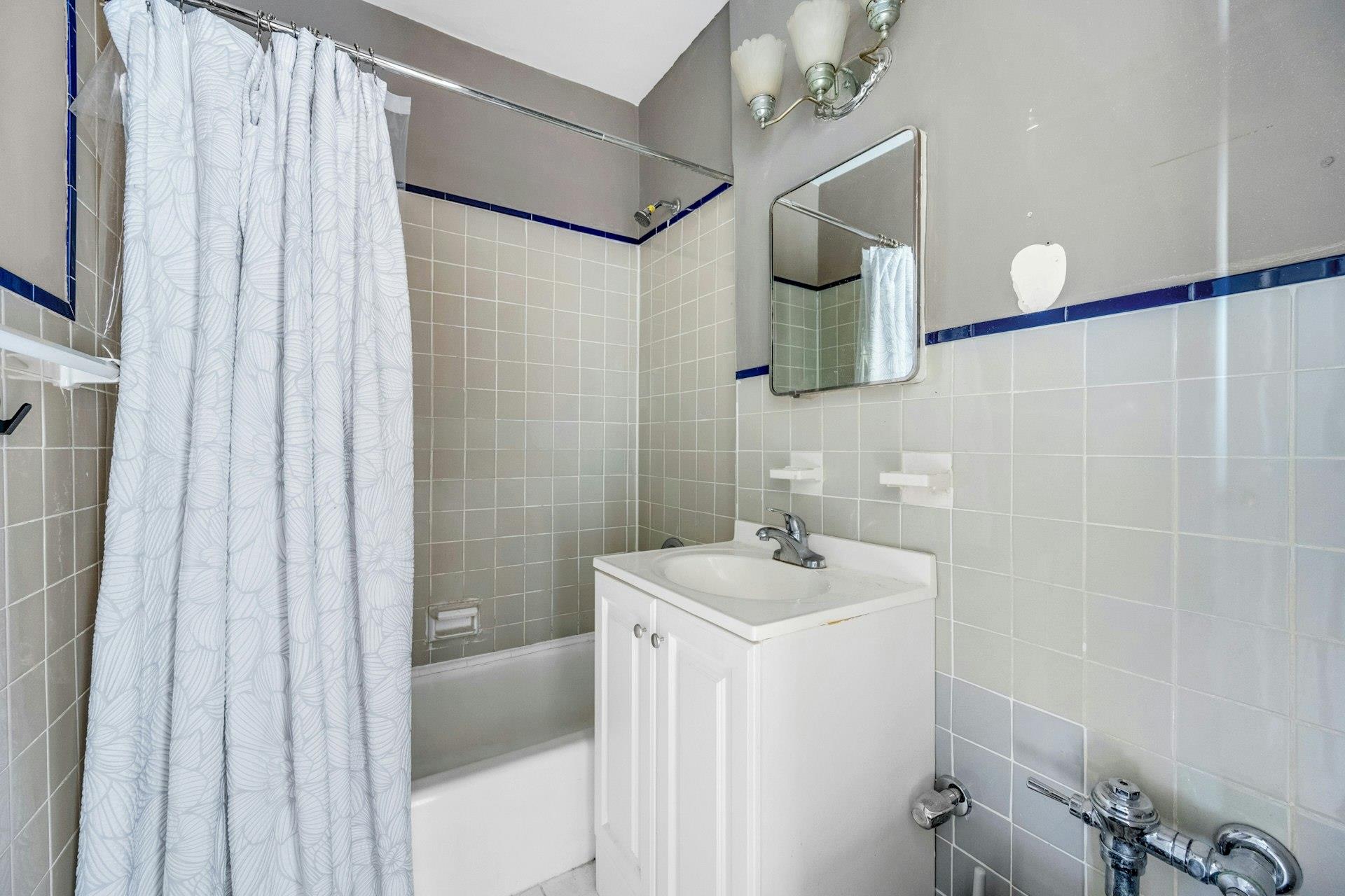 315 King Street # 5C, Port Chester, NY 10573