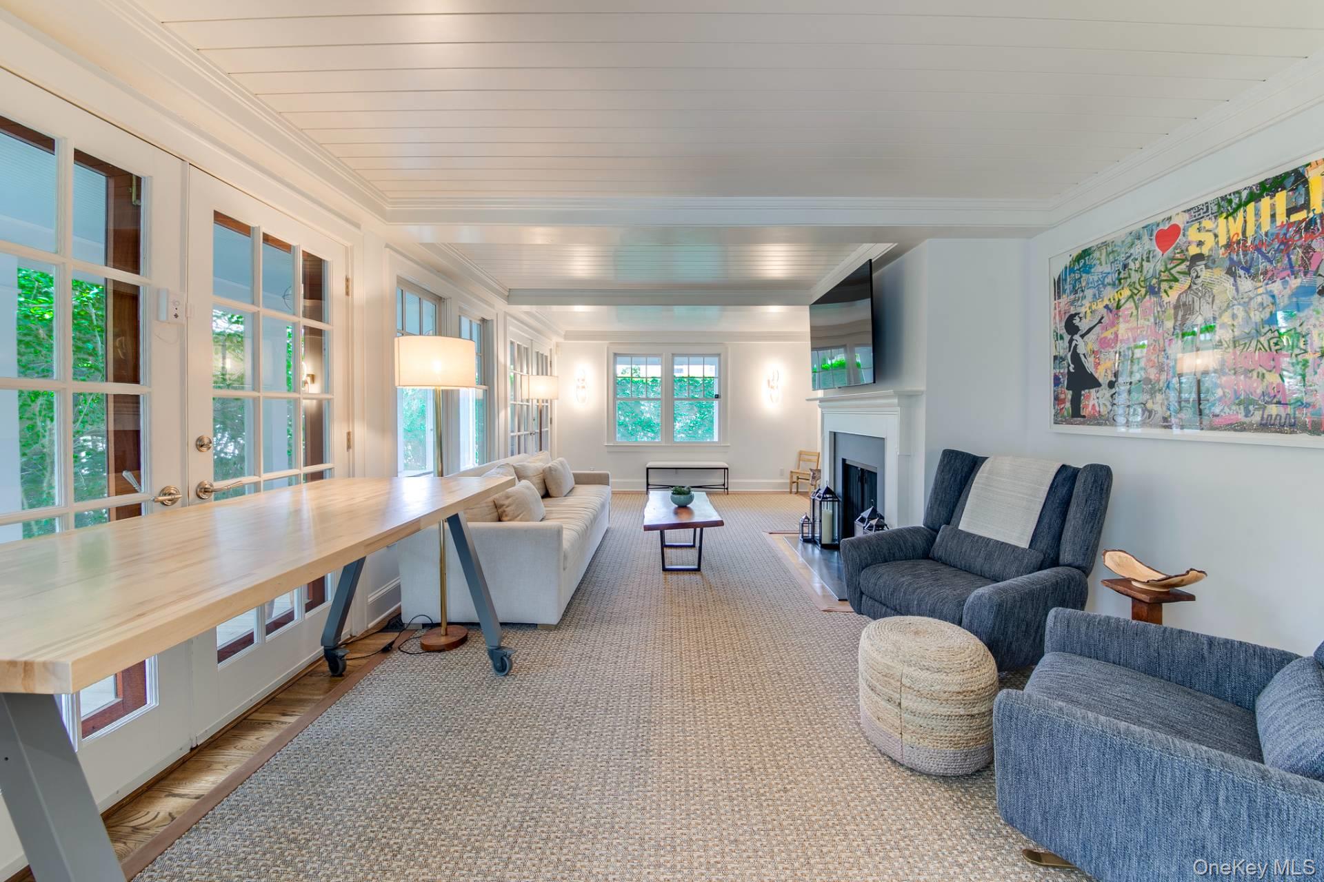 12 Pleasant Lane, East Hampton, NY 11937