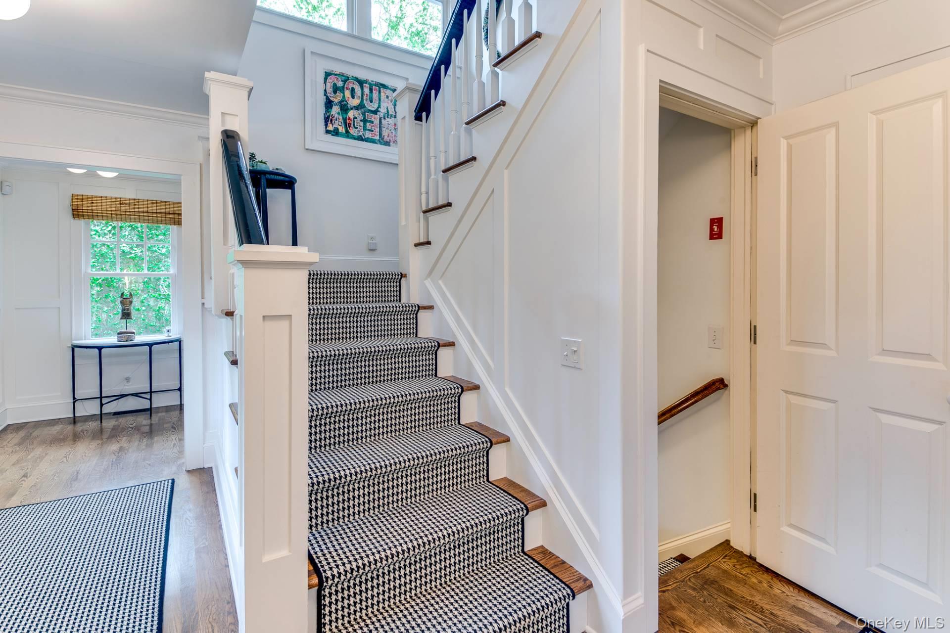 12 Pleasant Lane, East Hampton, NY 11937