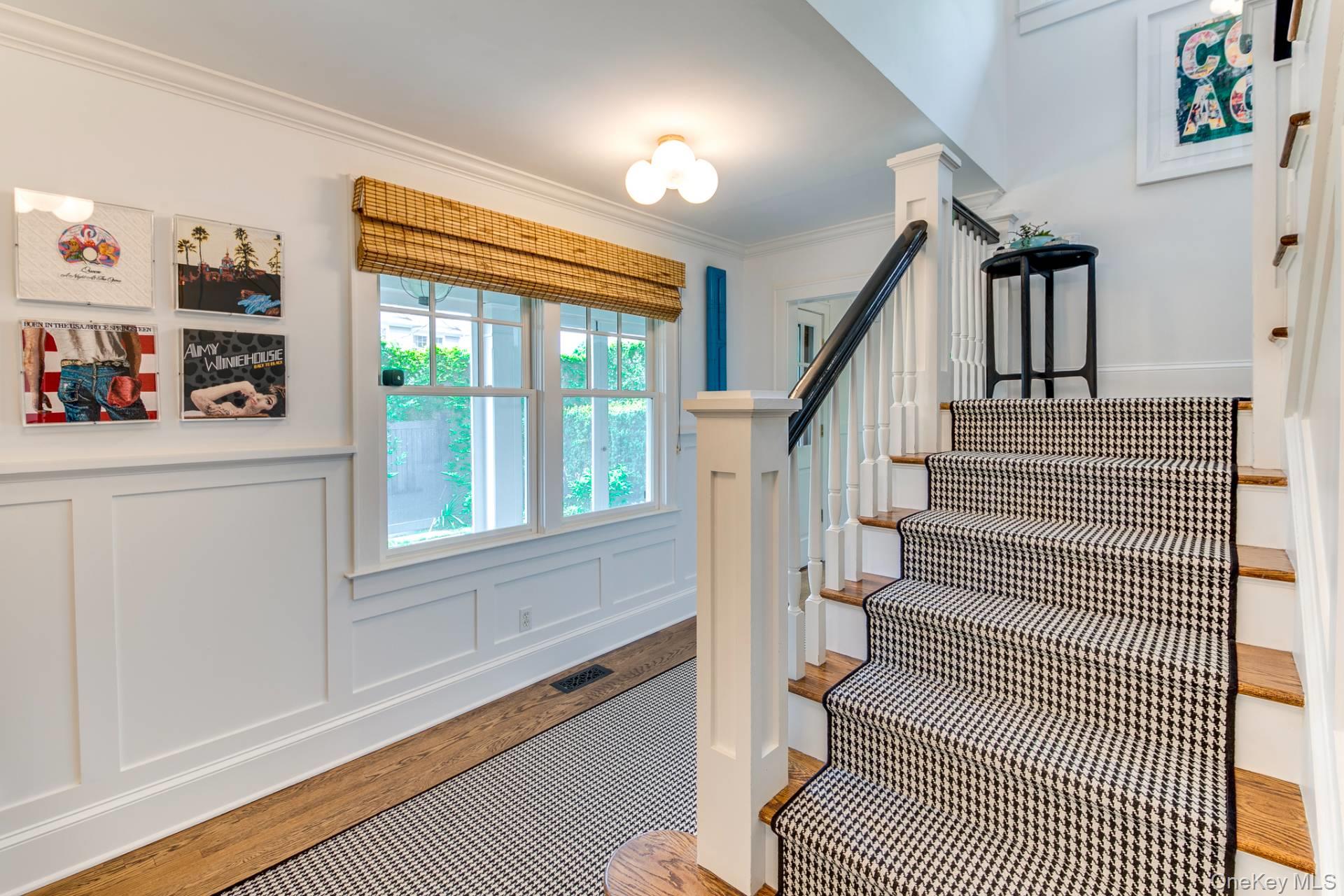 12 Pleasant Lane, East Hampton, NY 11937