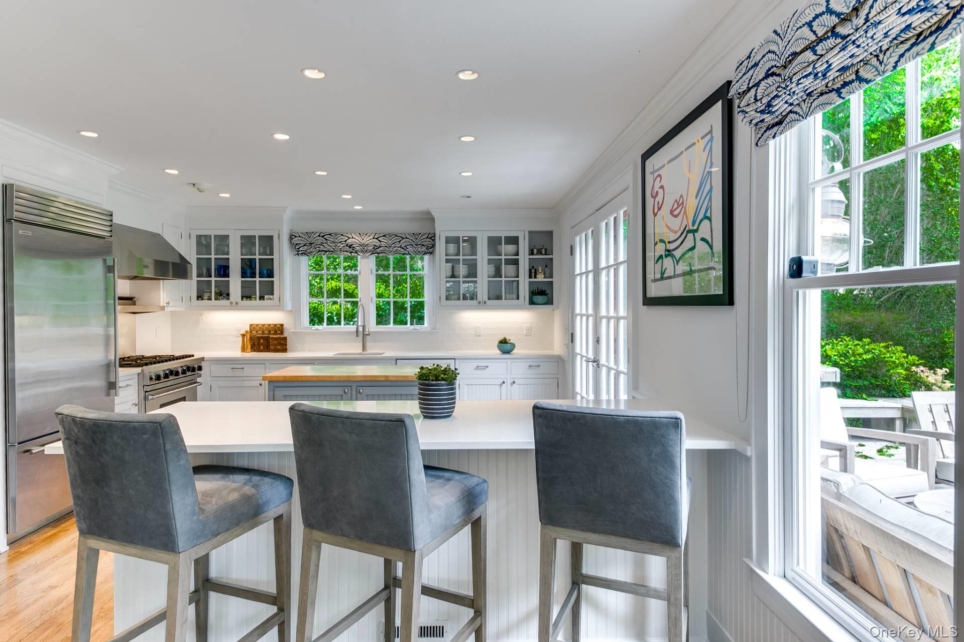 12 Pleasant Lane, East Hampton, NY 11937