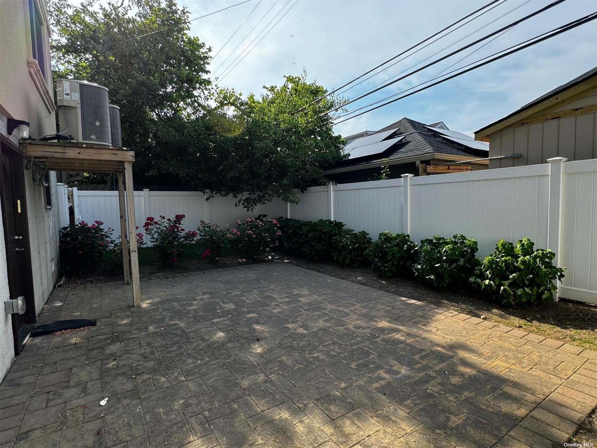 621 E Olive Street # 1, Long Beach, NY 11561