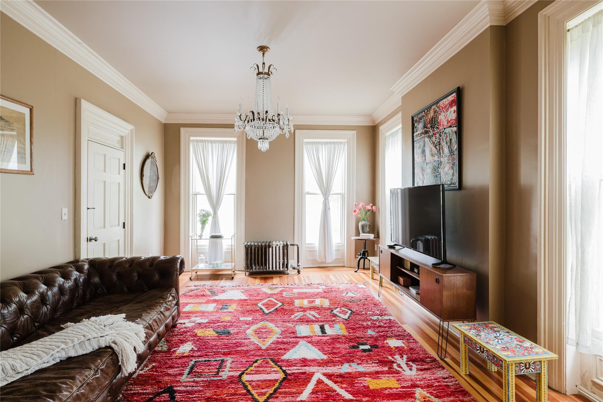 1 E Court Street, Hudson, NY 12534