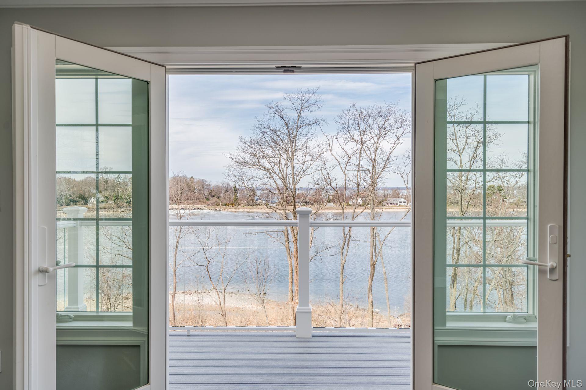 12 Barbara Lane, Glen Cove, NY 11542