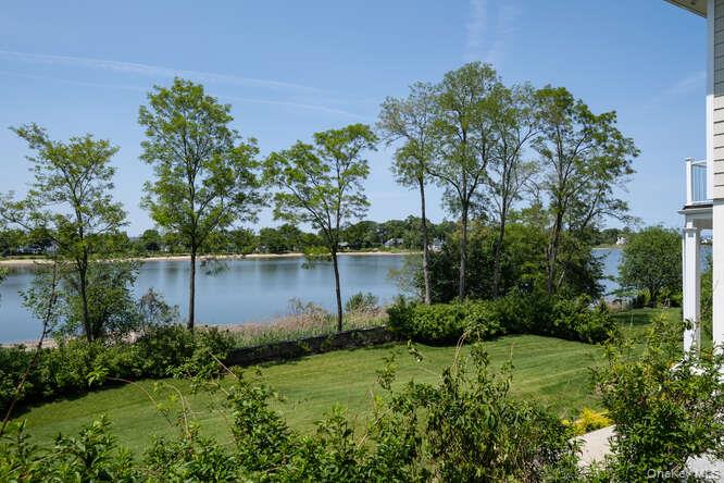 12 Barbara Lane, Glen Cove, NY 11542