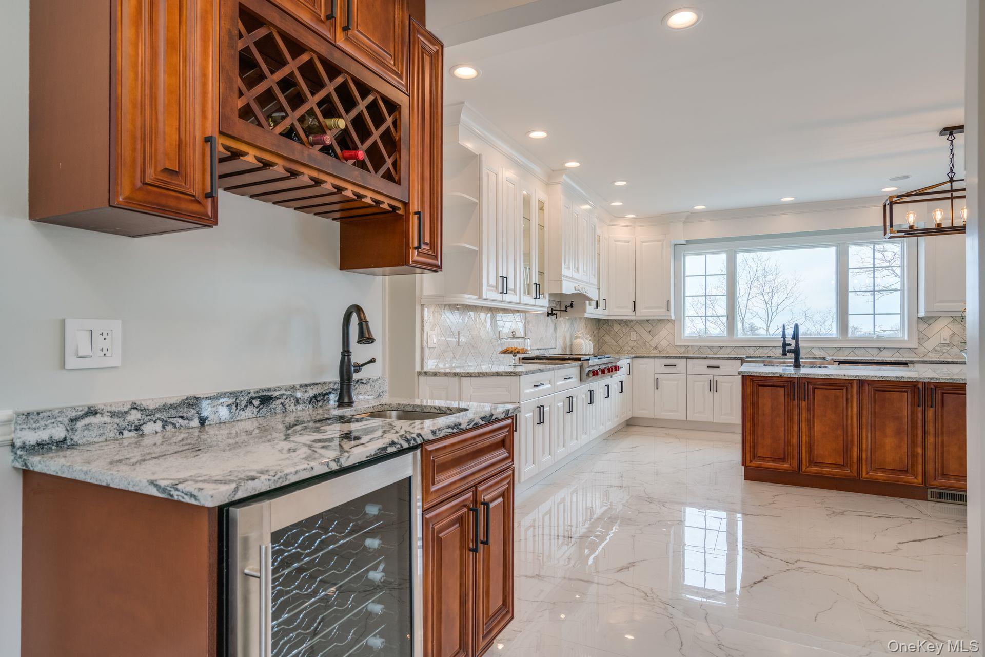 12 Barbara Lane, Glen Cove, NY 11542